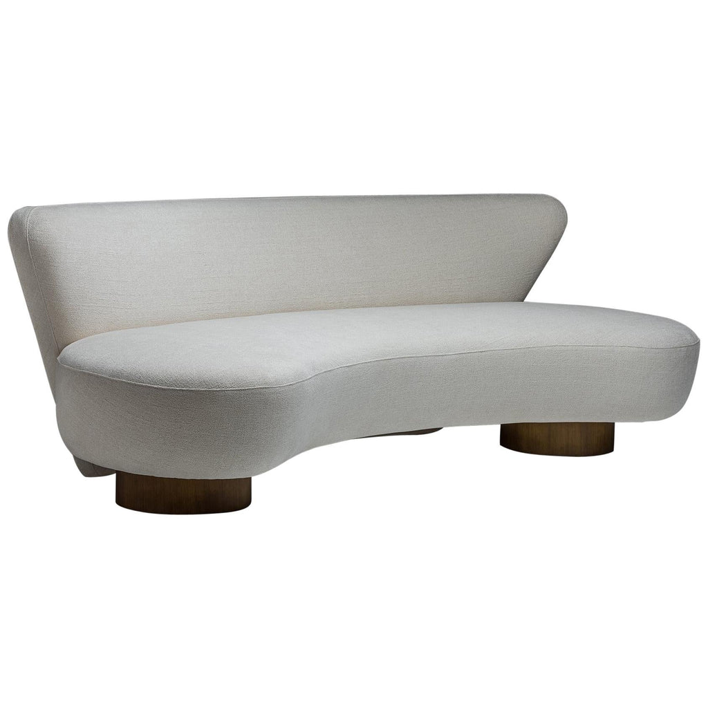https://a.1stdibscdn.com/brazilian-sofa-by-juliana-lima-vasconcellos-and-matheus-barreto-for-sale/1121189/f_184760821585361680811/18476082_master.jpg
