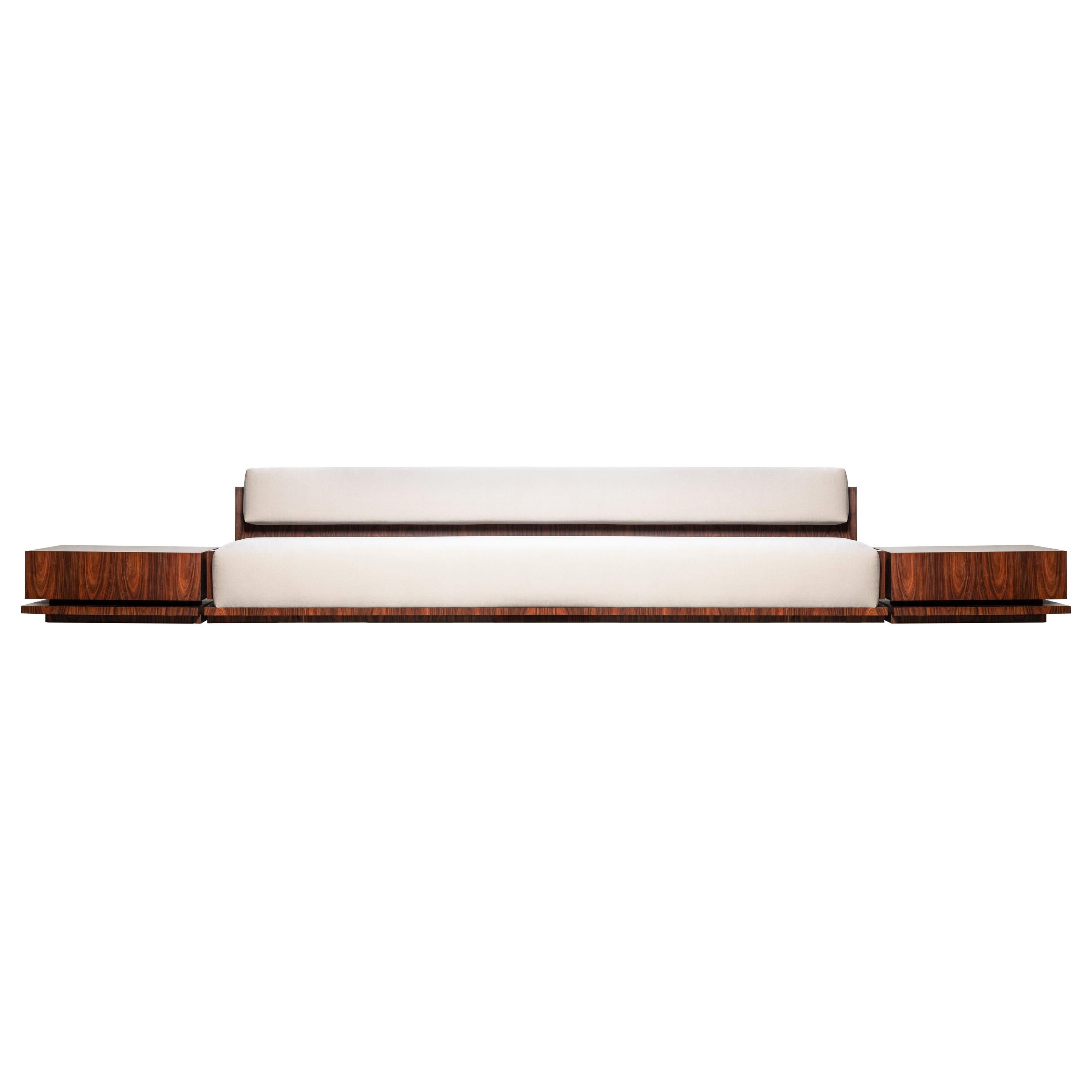 https://a.1stdibscdn.com/square-sofa-by-juliana-lima-vasconcellos-with-side-tables-for-sale/1121189/f_185239321585666744690/18523932_master.jpg