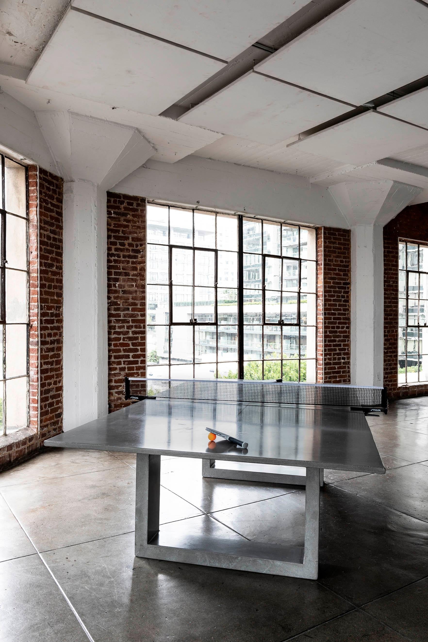 https://a.1stdibscdn.com/james-de-wulf-custom-concrete-ping-pong-table-for-sale-picture-5/f_12242/f_76156931617999936727/18JON_6920new_master.jpg