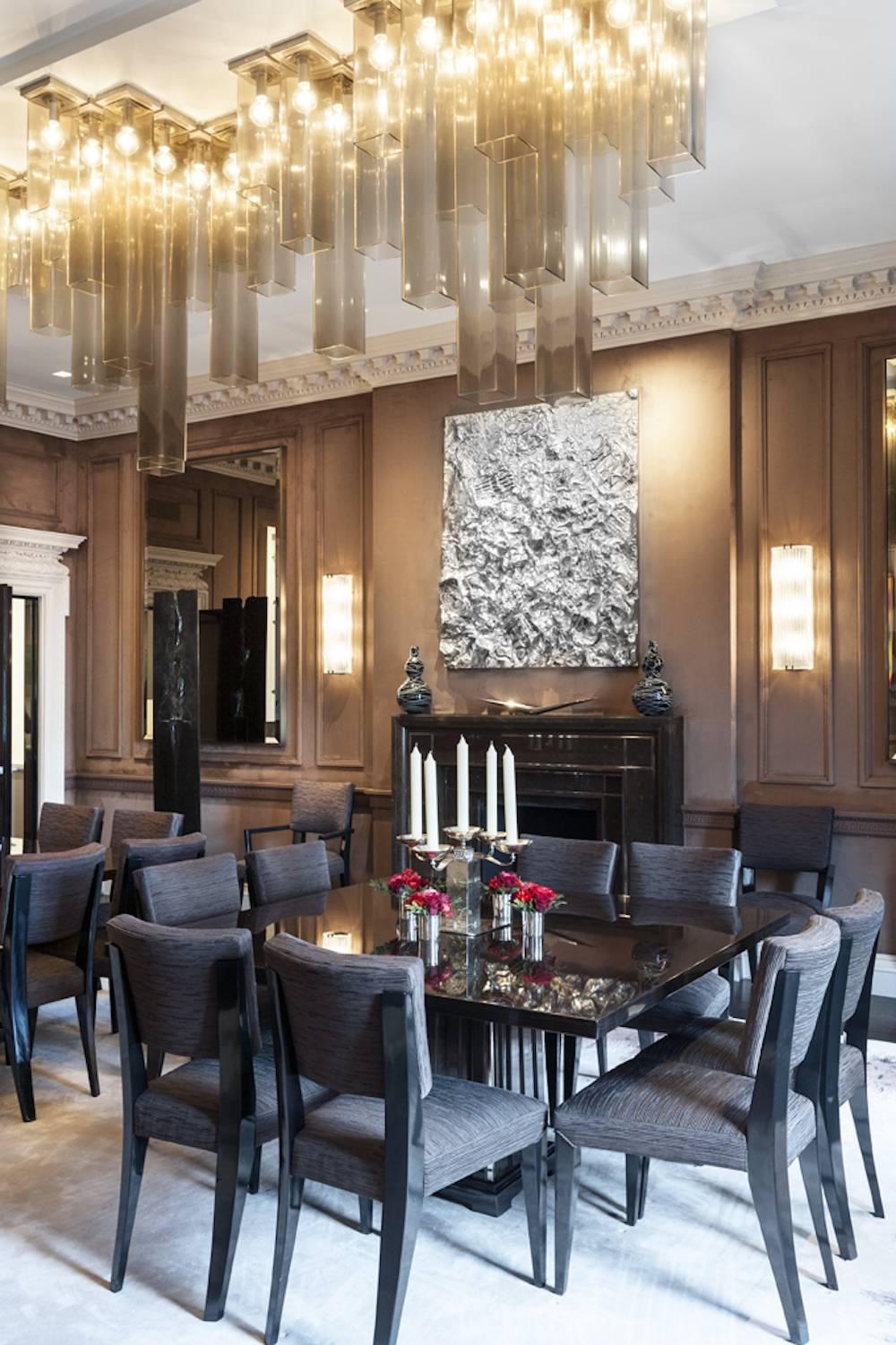 https://a.1stdibscdn.com/art-deco-style-important-dining-room-table-veneer-wood-top-and-chrome-inserts-for-sale-picture-8/f_9859/f_207354321601055004602/18_JON8480new_master.jpg