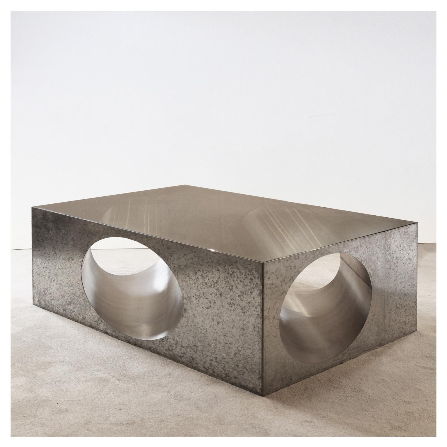 https://a.1stdibscdn.com/hol-low-table-by-christian-zahr-for-sale-picture-2/f_12192/f_317901921671302837723/18_master.jpg