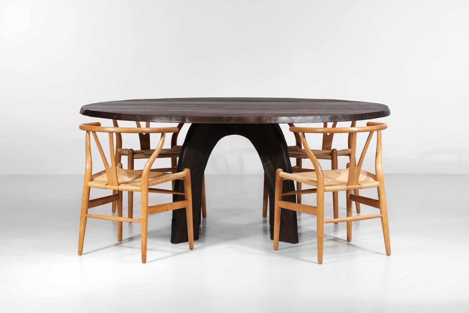 https://a.1stdibscdn.com/large-oval-dining-table-by-vincent-vincent-in-burnt-wood-for-sale-picture-4/f_30663/f_329469921677231530652/194_master.jpg
