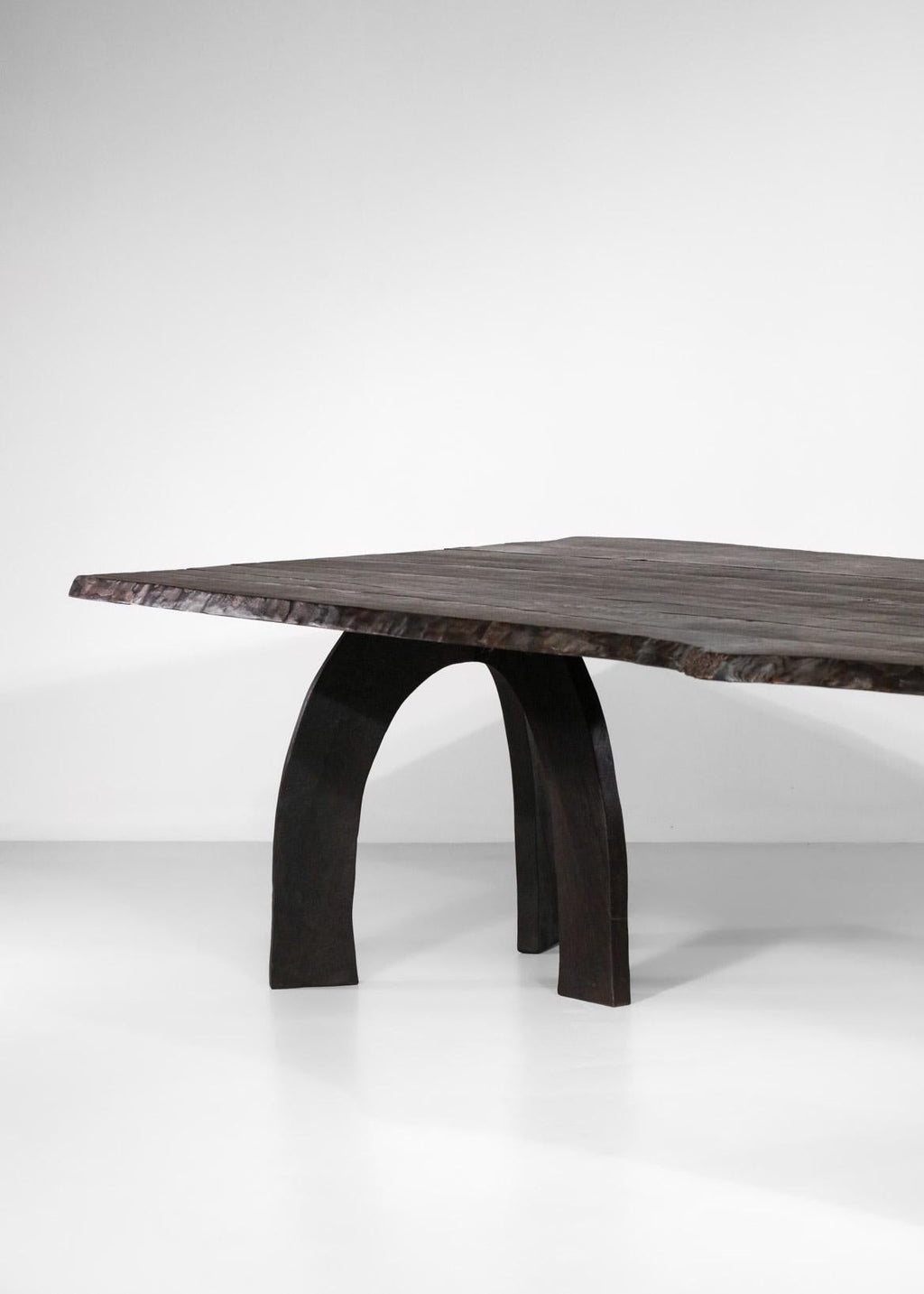 https://a.1stdibscdn.com/large-dining-table-vincent-vincent-80-20-burnt-wood-organic-modern-design-for-sale-picture-6/f_30663/f_257776021634723927064/19_10_master.jpg