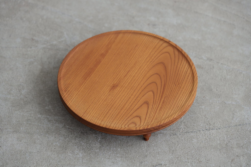 https://a.1stdibscdn.com/private-table-coffee-table-japanese-antique-for-sale-picture-3/f_71732/f_456610321751229074781/1A3A9652_master.JPG