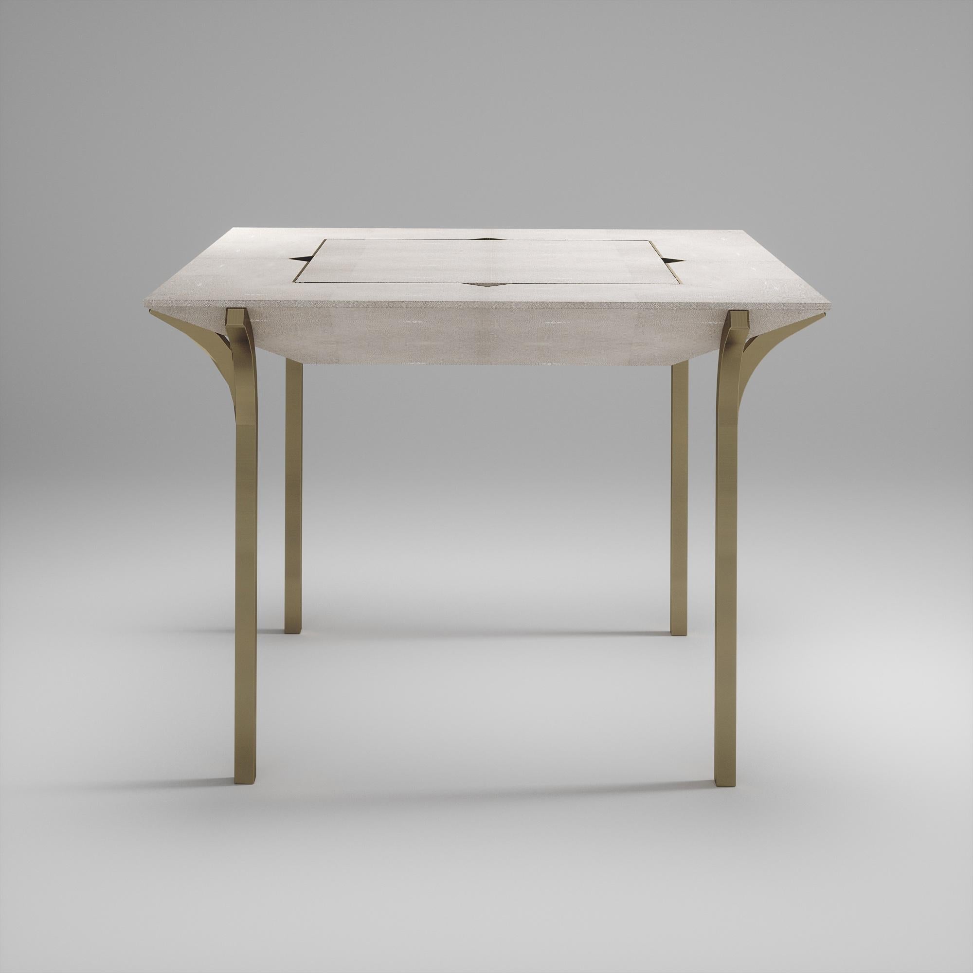 https://a.1stdibscdn.com/shagreen-breakfast-table-with-bronze-patina-brass-accents-ry-augousti-for-sale-picture-12/f_45491/f_483497321768544348372/1B_master.jpg