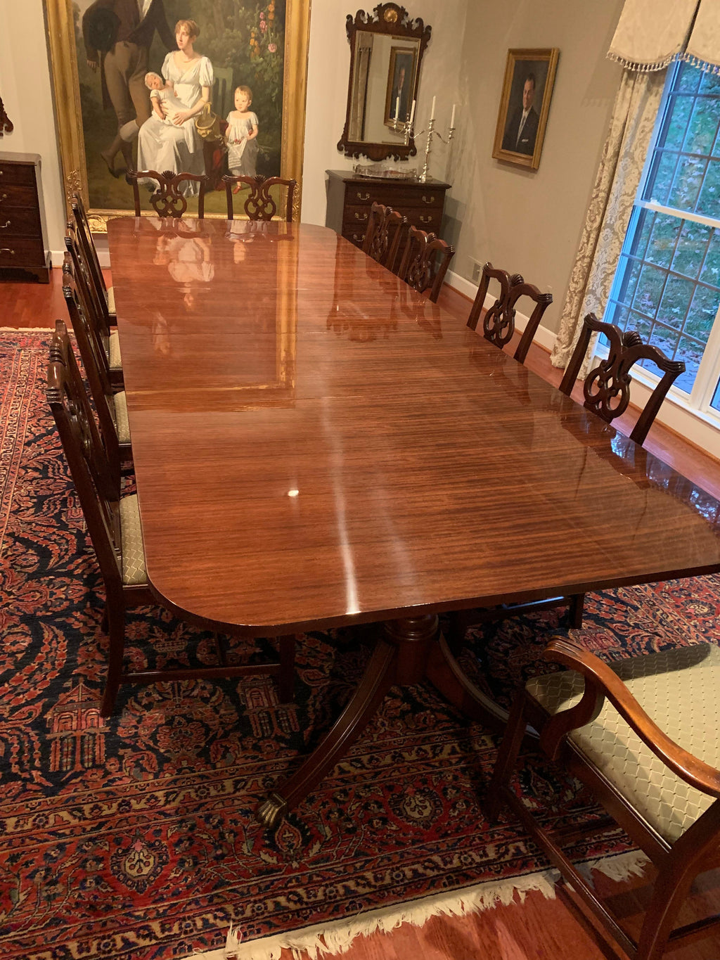 https://a.1stdibscdn.com/custom-ribbon-mahogany-georgian-style-dining-table-by-leighton-hall-for-sale-picture-13/f_44162/f_171923811576074114848/1F4BEA1F_E1AF_49A3_8EF8_1574300937165_master.jpeg