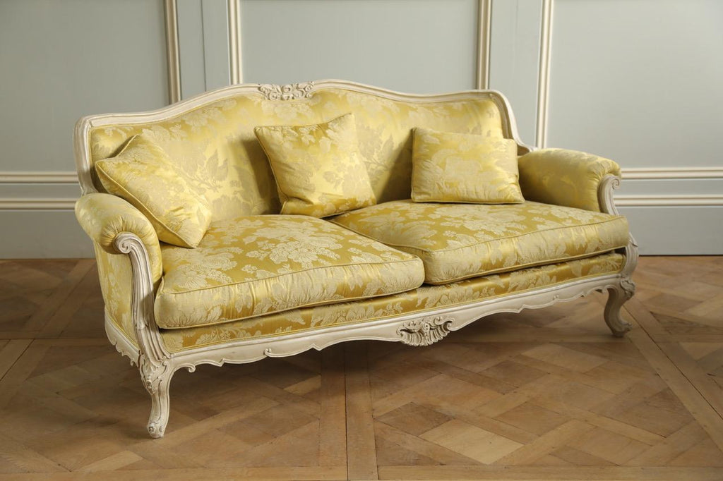 https://a.1stdibscdn.com/hand-carved-louis-xv-style-sofa-made-by-la-maison-london-for-sale-picture-5/f_23353/f_89977711629887301530/1L3A6049_master.jpeg