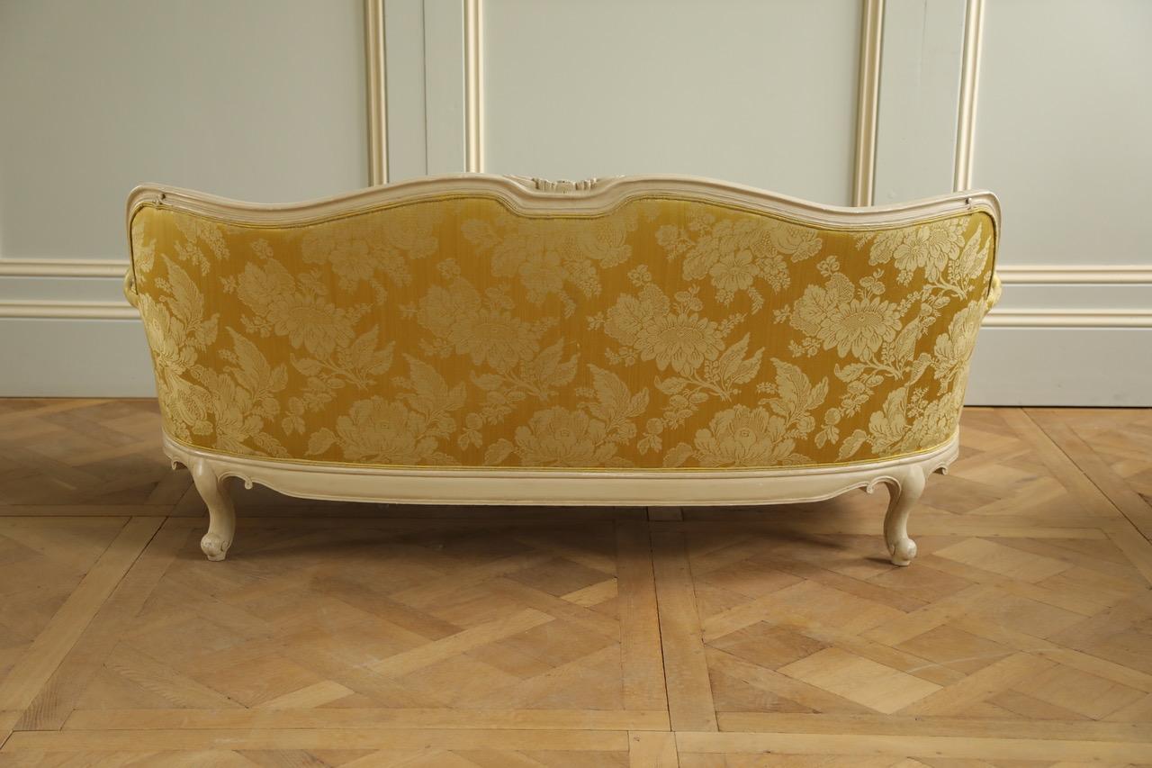 https://a.1stdibscdn.com/hand-carved-louis-xv-style-sofa-made-by-la-maison-london-for-sale-picture-10/f_23353/f_89977711629887300598/1L3A6054_master.jpeg