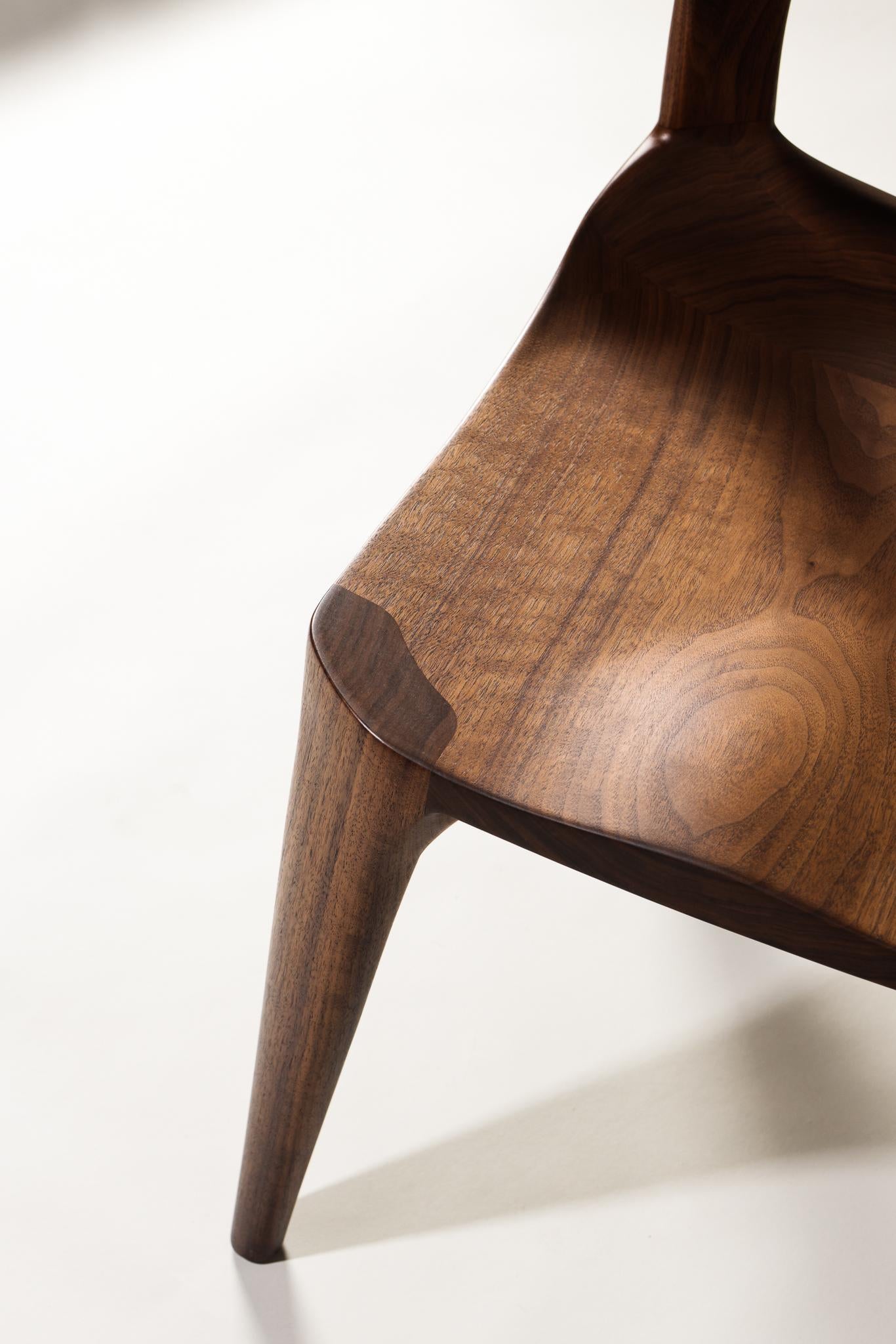 https://a.1stdibscdn.com/sculptural-solid-wood-chair-by-mobius-objects-for-sale-picture-4/f_51472/f_367907521698276370875/1ST_DIBS_3_master.jpg