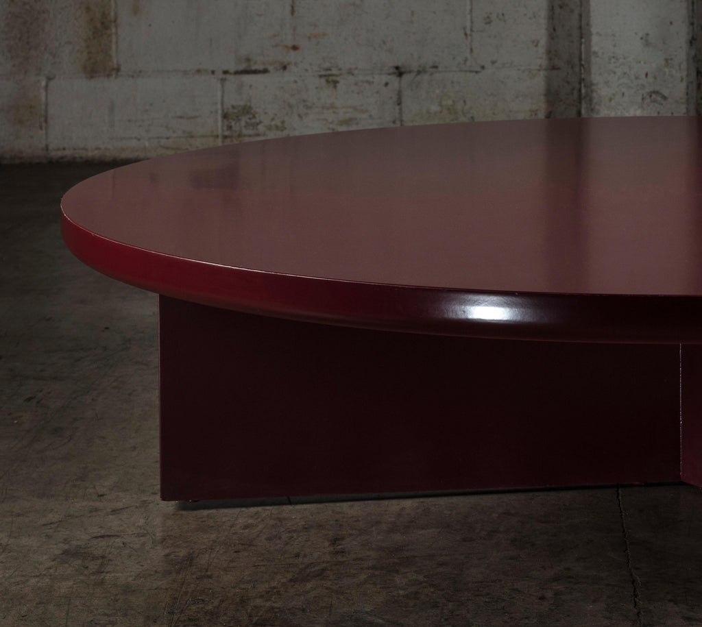 https://a.1stdibscdn.com/ddr-round-coffee-table-in-deep-dark-red-lacquer-by-no-age-studio-for-sale-picture-4/f_12192/f_477212221764171562054/1U4A5618aa_master.jpg