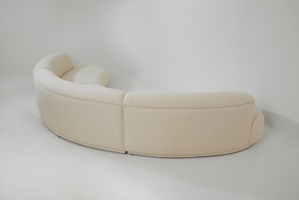https://a.1stdibscdn.com/custom-boucle-wool-couch-made-in-paris-for-sale-picture-3/f_97112/f_387462321709826402305/1X5A5277_master.jpg