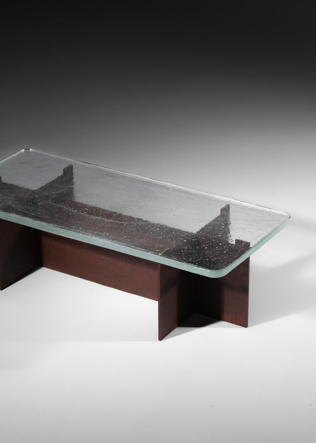 https://a.1stdibscdn.com/coffee-table-with-vintage-transparent-glass-top-and-modern-steel-base-for-sale-picture-2/f_30663/f_481266421767022475312/1_1_master.jpg