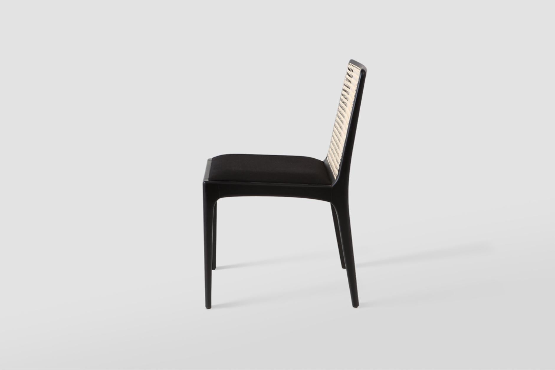 https://a.1stdibscdn.com/set-of-6-solid-wood-julia-chairs-ebanyzed-blacks-straw-and-fabric-for-sale-picture-5/f_33041/f_406391921721076040285/1_Copia_85_Copia_Copia_Copia_master.jpg
