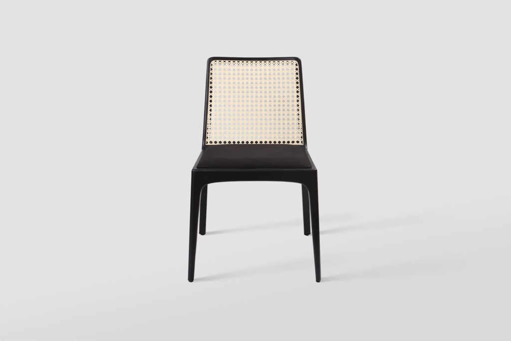 https://a.1stdibscdn.com/set-of-6-solid-wood-julia-chairs-ebanyzed-blacks-straw-and-fabric-for-sale-picture-4/f_33041/f_406391921721076040530/1_Copia_85_Copia_Copia_master.jpg