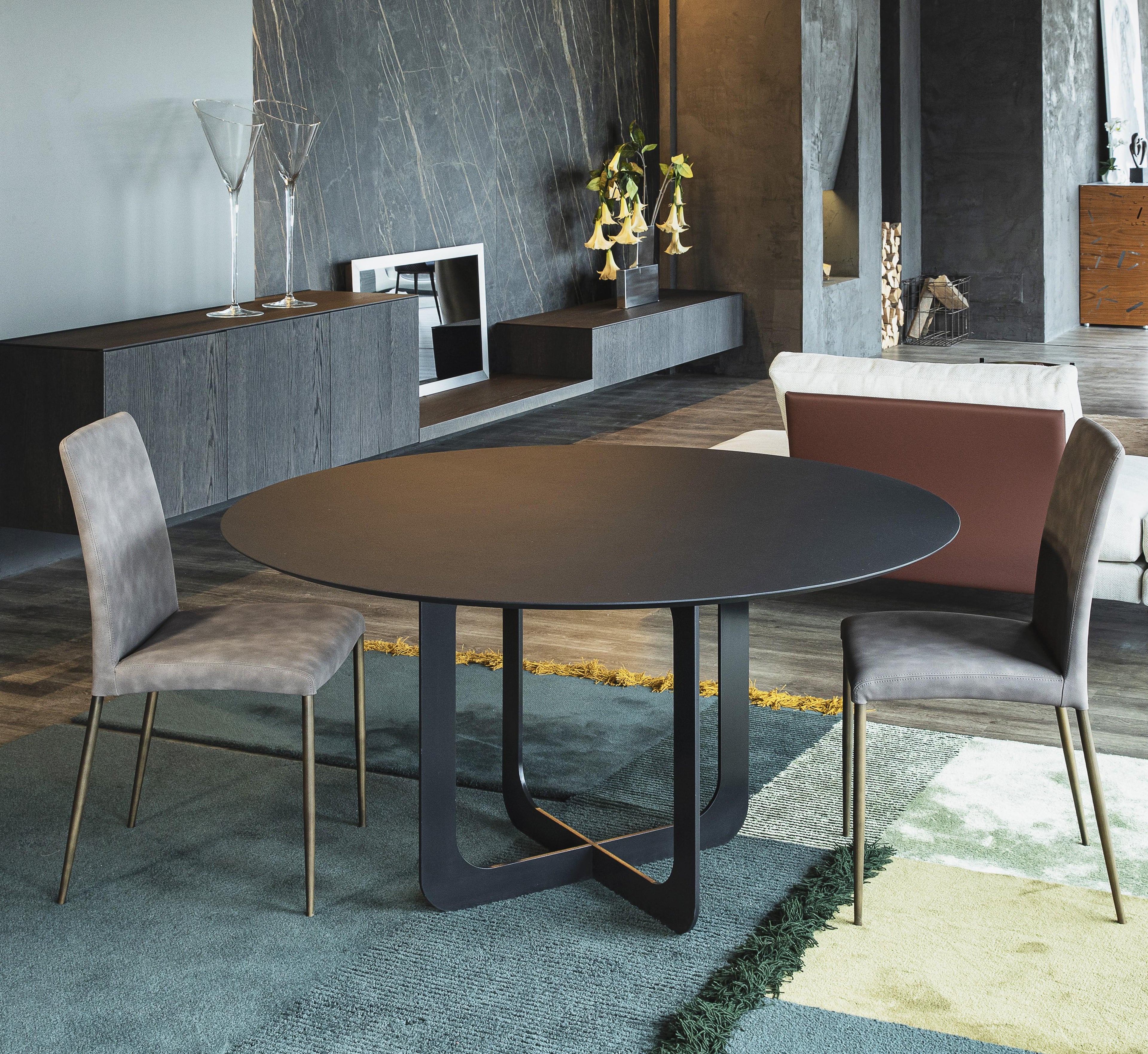 https://a.1stdibscdn.com/stone-dark-brown-settanta-round-dining-table-by-disain1971-for-sale-picture-5/f_12192/f_481019321766592721808/1_SETTANTA_1400_Dark_Brown_Tavolo_Tondo_Dining_Table_Disain1971_master.jpg