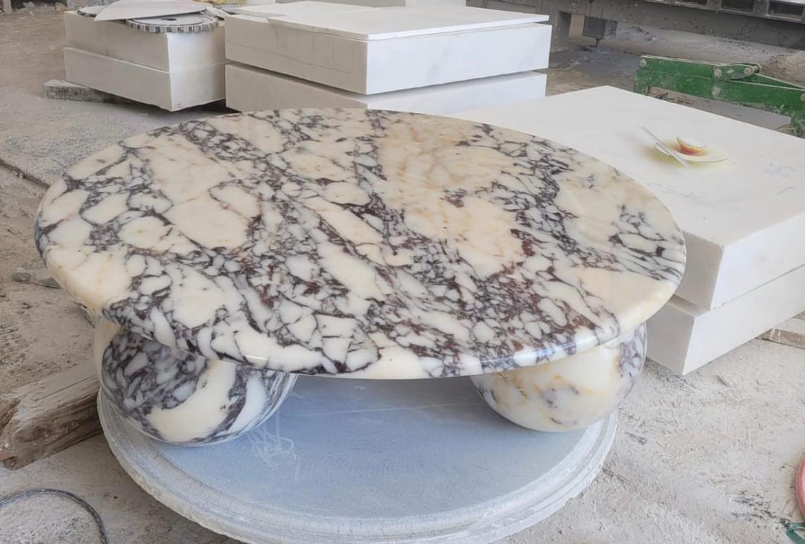 https://a.1stdibscdn.com/red-travertine-sphere-ball-leg-round-coffee-table-my-habitat-design-for-sale-picture-4/f_80522/f_492188521773439363394/1_Viola_Marble_Honed_100x33cm__master.jpg