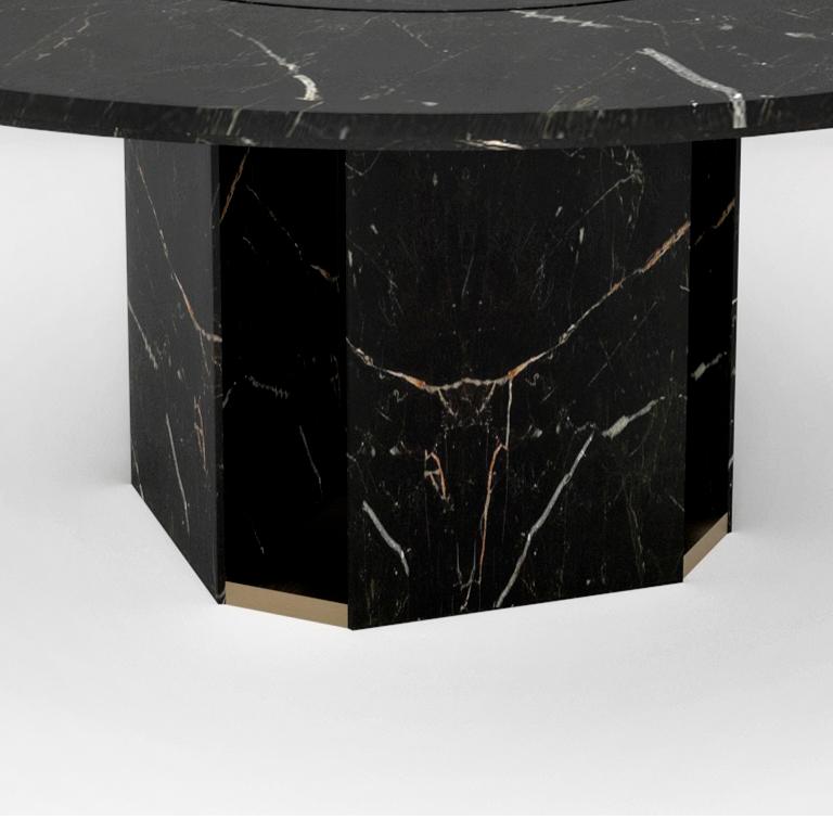 https://a.1stdibscdn.com/round-marble-delos-dining-table-giorgio-bonaguro-for-sale-picture-4/f_12192/f_325858921675458441606/1__master.jpg