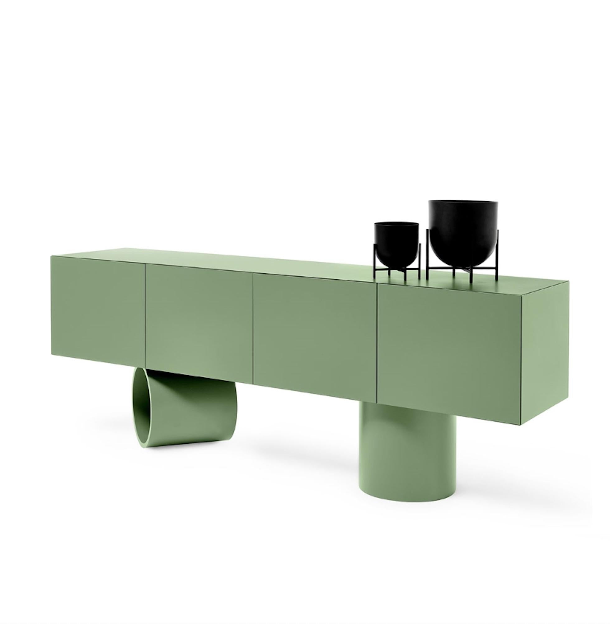 https://a.1stdibscdn.com/sideboard-mogg-giunone-model-2-design-claudio-bitetti-for-sale-picture-3/f_105752/f_480412321766054281289/1_master.jpg