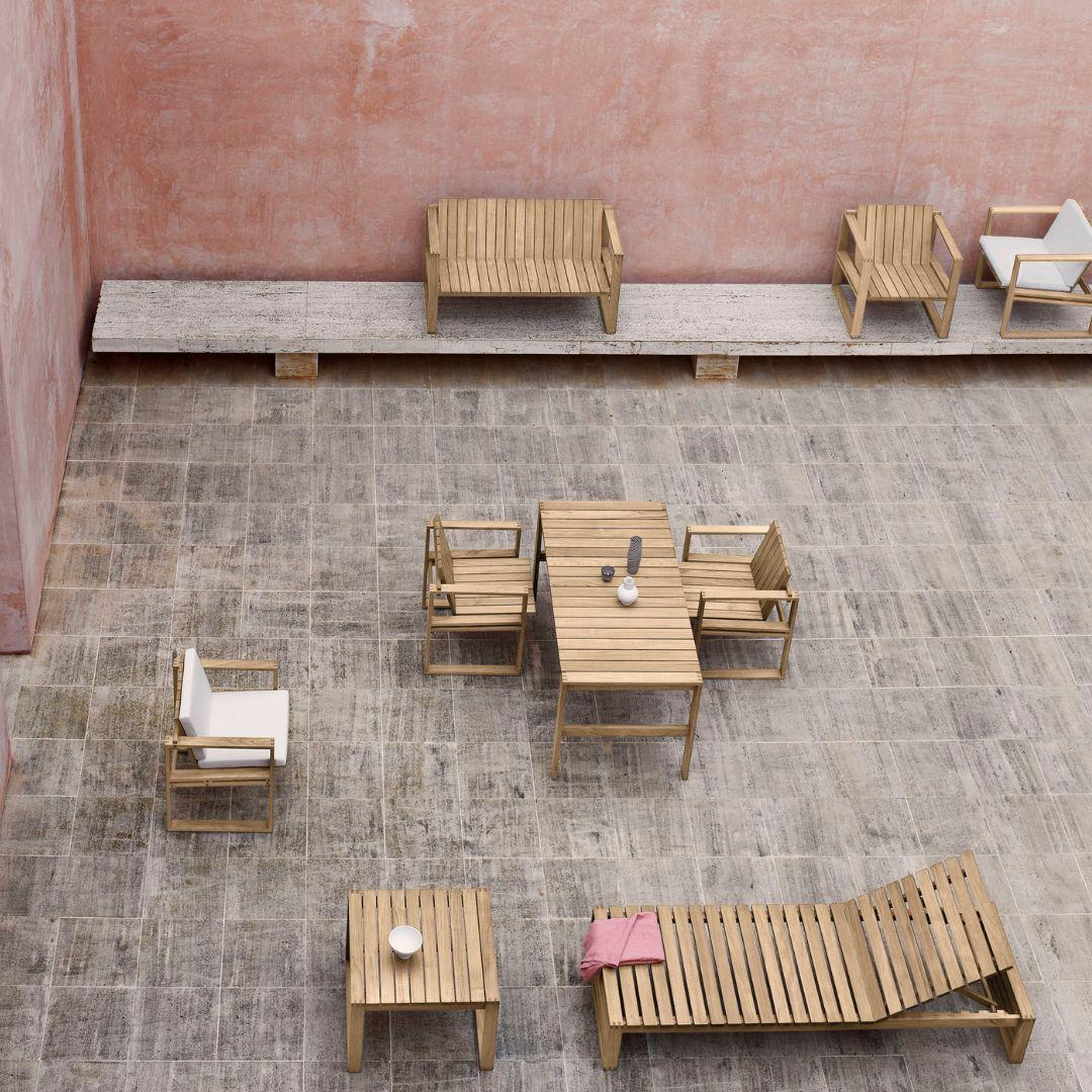 https://a.1stdibscdn.com/bodil-kjaer-outdoor-bk11-lounge-chair-in-teak-for-carl-hansen-son-for-sale-picture-11/f_14472/f_358333721692814593770/1_master.jpg