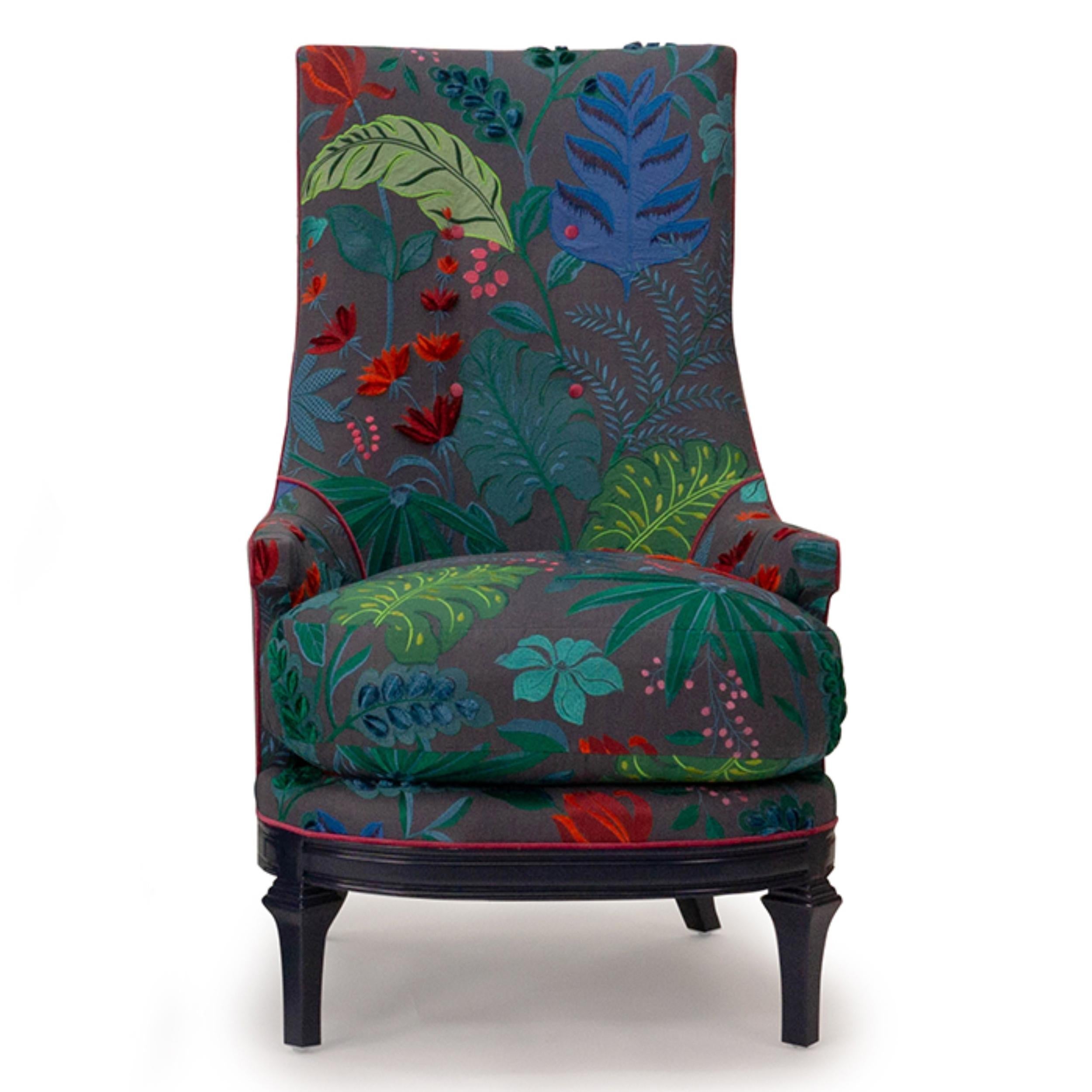 https://a.1stdibscdn.com/high-back-barrel-chair-in-colorful-floral-embroidered-linen-for-sale-picture-2/f_21233/f_224745221612901030552/1_master.jpg