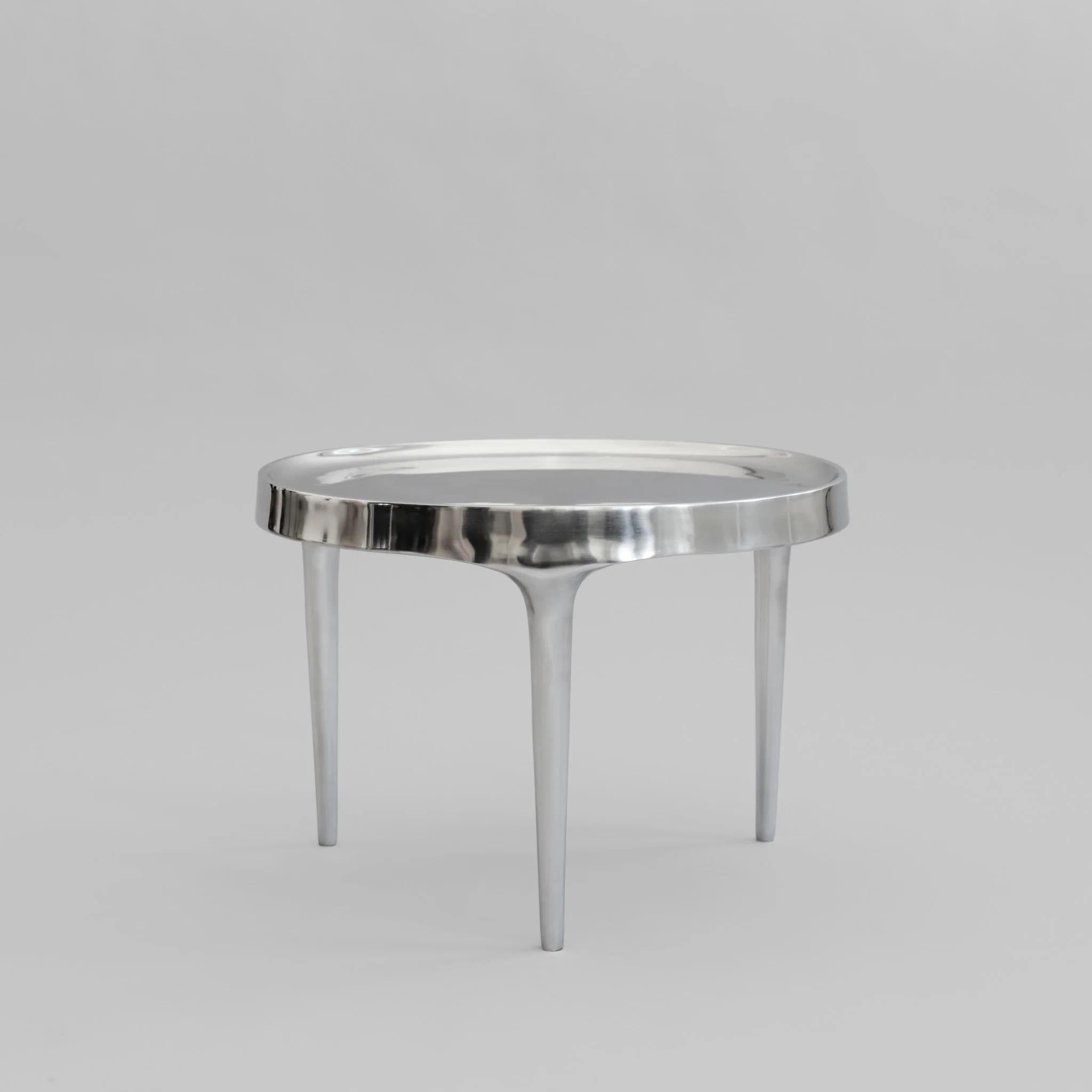 https://a.1stdibscdn.com/coffee-table-polished-cast-aluminium-and-chrome-contemporary-work-for-sale-picture-2/f_15302/f_434285621738354950751/1_master.jpg