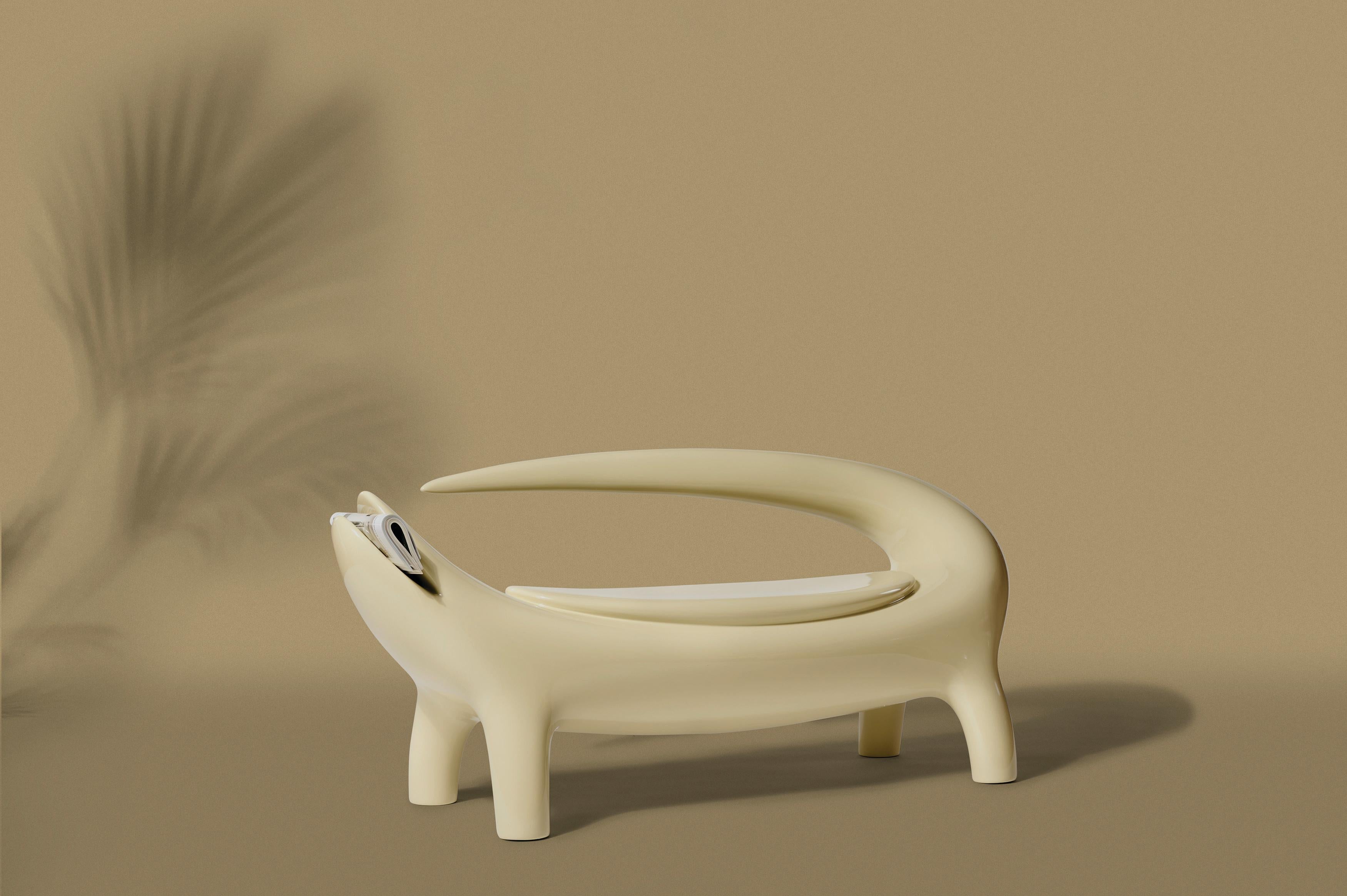 https://a.1stdibscdn.com/malva-green-big-kroko-sofa-by-marcantonio-for-sale-picture-2/f_12192/f_393396221713531372602/1_master.jpg