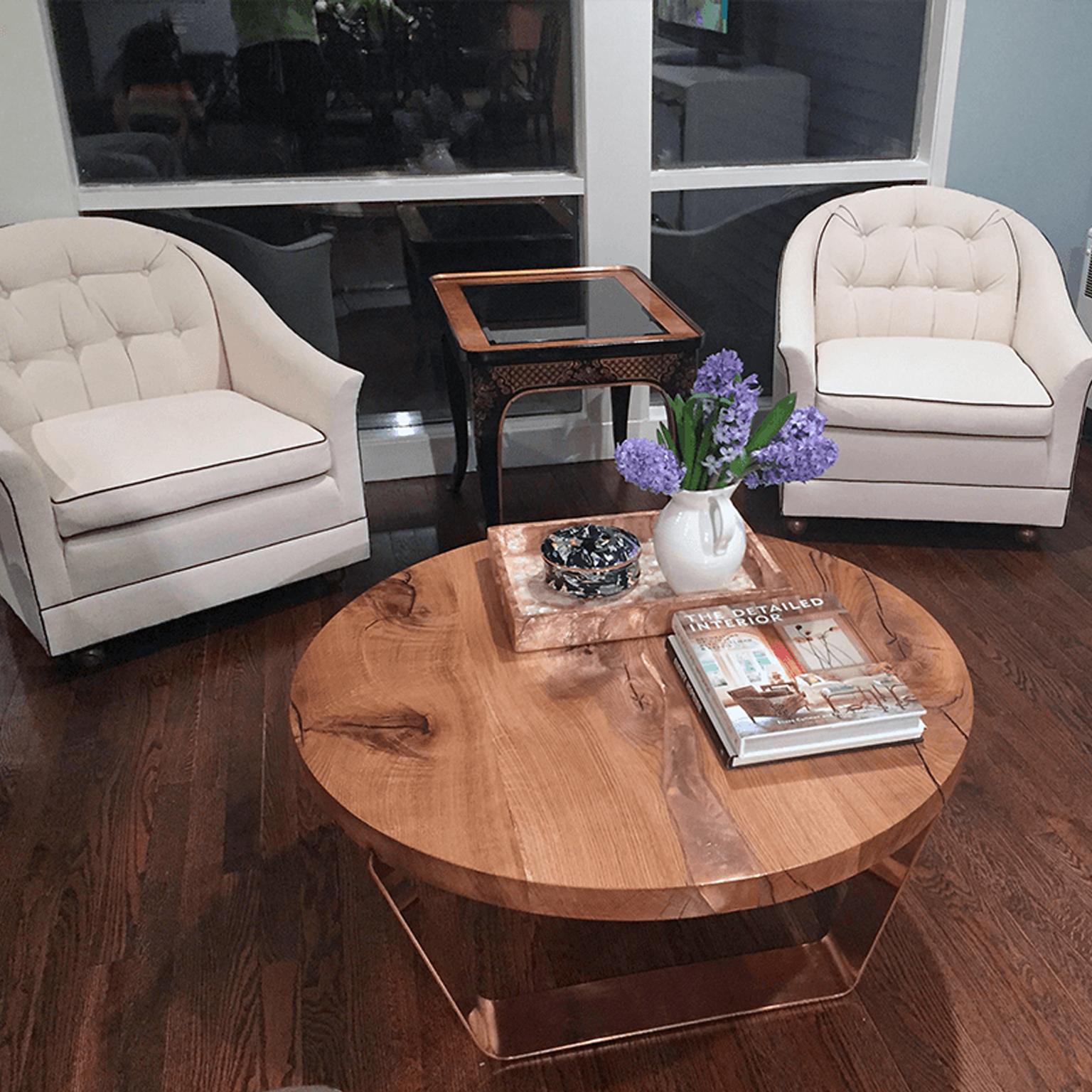 https://a.1stdibscdn.com/contemporary-round-live-edge-wood-side-coffee-table-with-copper-brass-bronze-for-sale-picture-5/f_55202/f_236512221660813200726/1stDibs_1_master.jpg