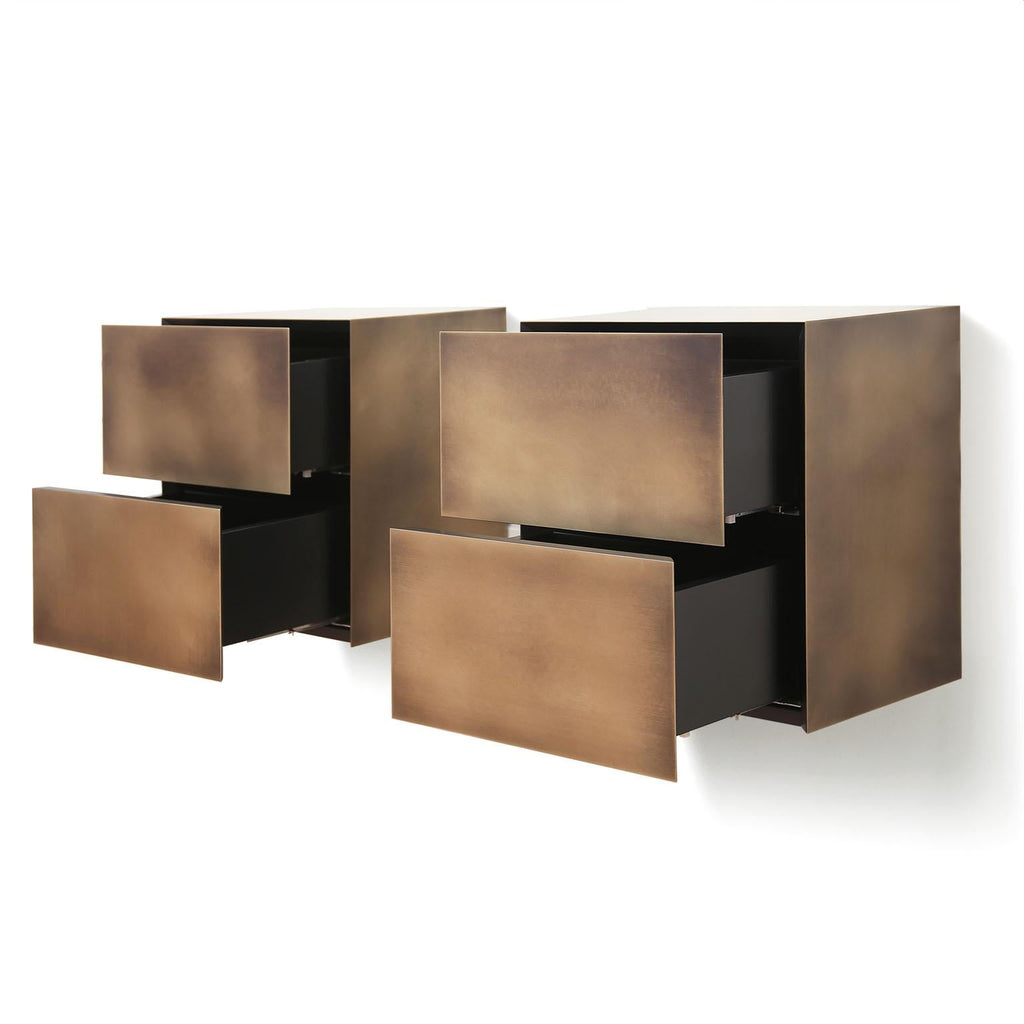 https://a.1stdibscdn.com/modern-floating-brass-side-table-for-sale-picture-6/f_55202/f_370959921700038636352/1stDibs_BST_6_master.jpg