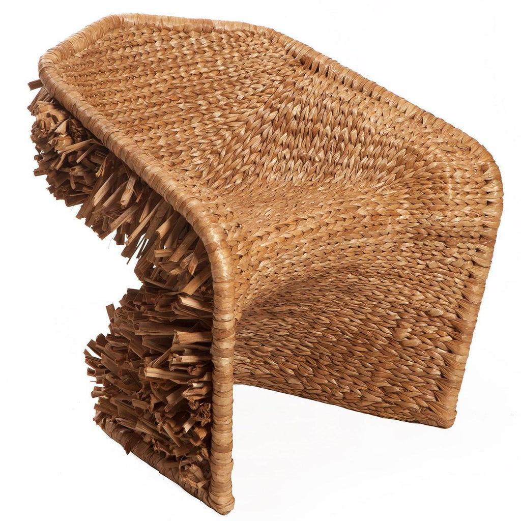 https://a.1stdibscdn.com/vidigal-brazilian-contemporary-hand-woven-natural-fiber-easychair-by-lattoog-for-sale/archivesE/upload/1722654/f_102922131525369596610/1stDibs_Poltrona_Vidigal_1_org_master.jpg
