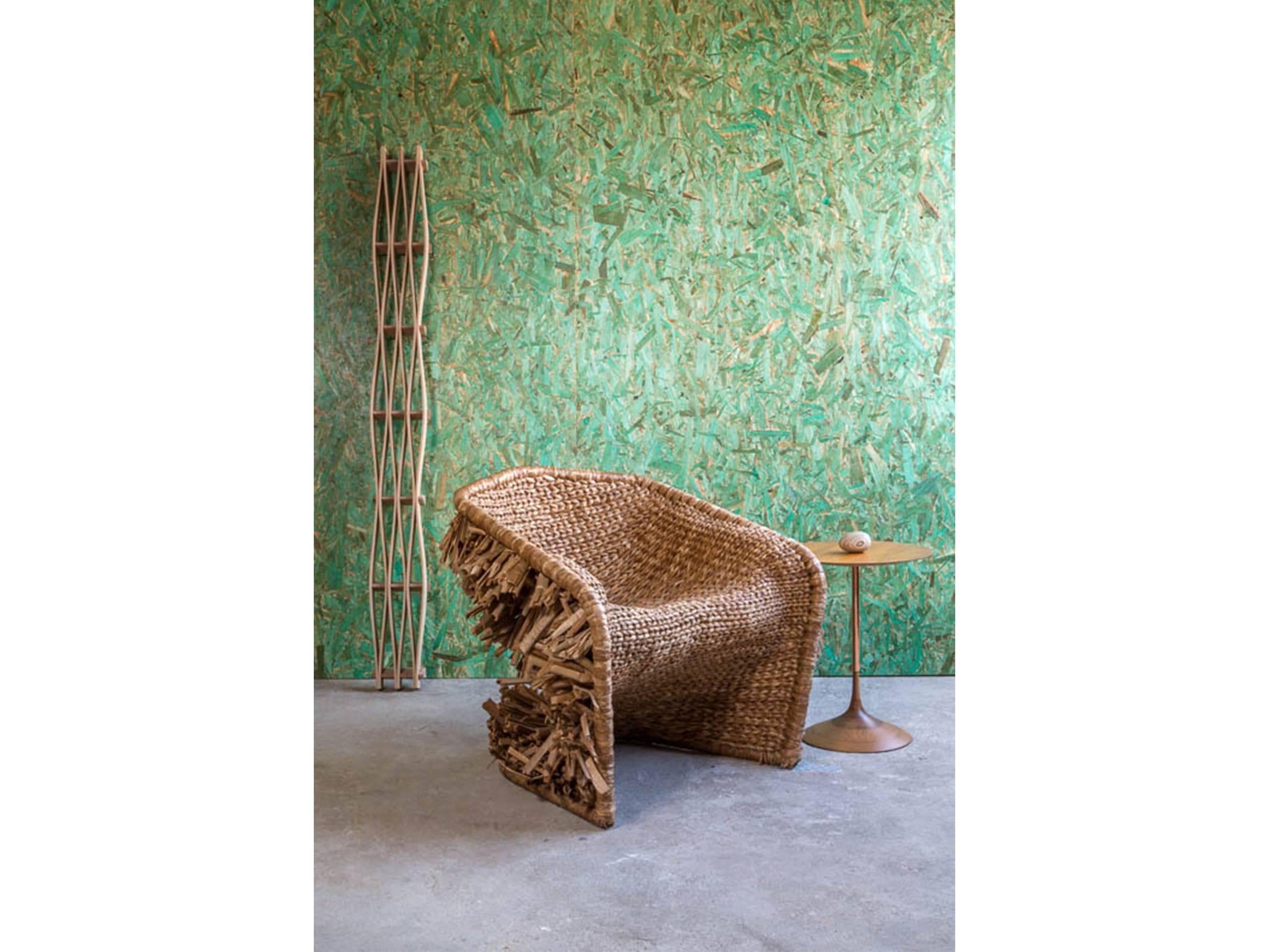 https://a.1stdibscdn.com/vidigal-brazilian-contemporary-hand-woven-natural-fiber-easychair-by-lattoog-for-sale-picture-4/archivesE/upload/f_34261/1522176229512/1stDibs_Poltrona_Vidigal_4__master.jpg