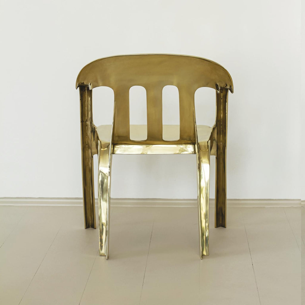 https://a.1stdibscdn.com/contemporary-chair-in-cast-brass-for-sale-picture-6/f_49741/1594230708592/1stdibs_monobloco4_master.jpg