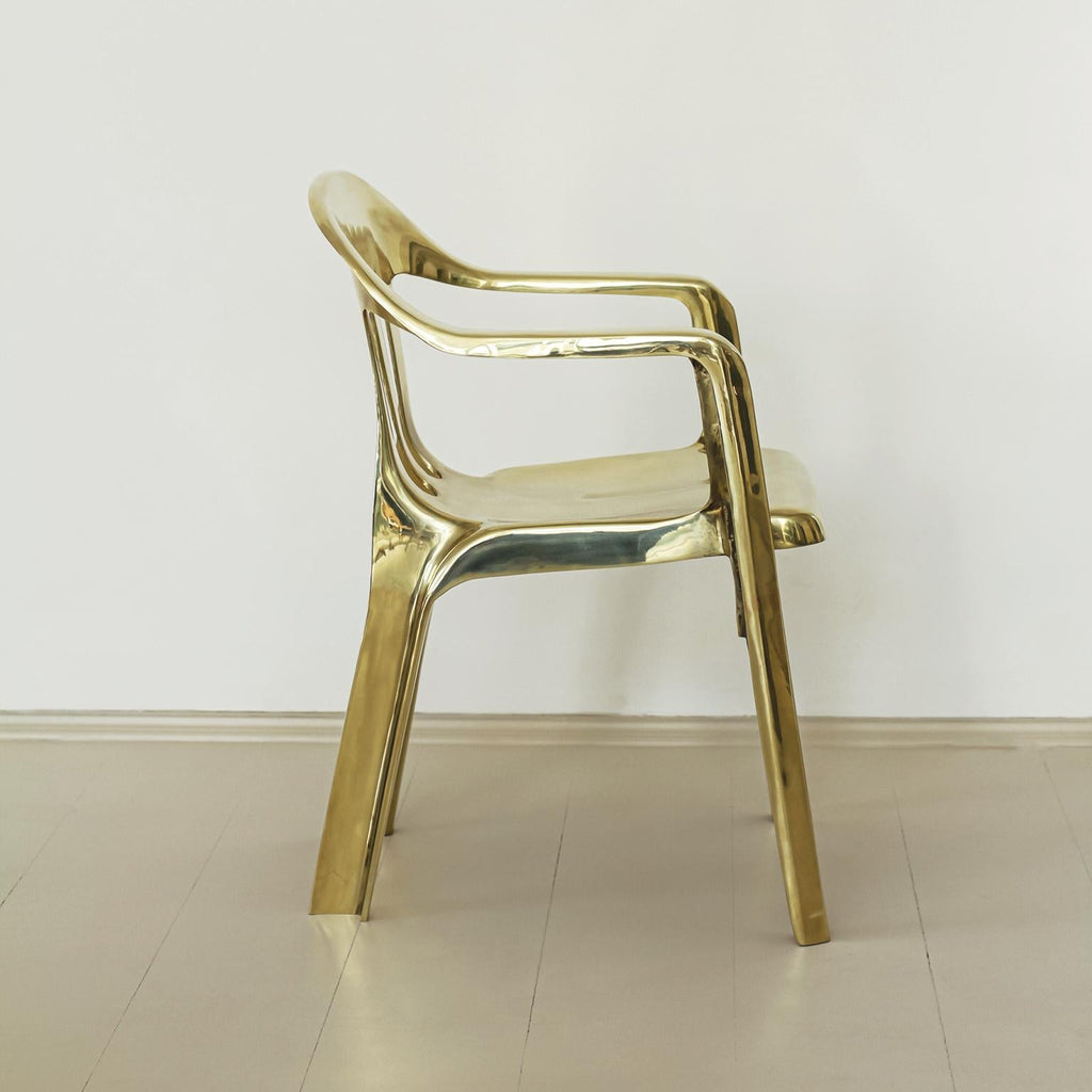 https://a.1stdibscdn.com/contemporary-chair-in-cast-brass-for-sale-picture-5/f_49741/1594230728192/1stdibs_monobloco5_master.jpg