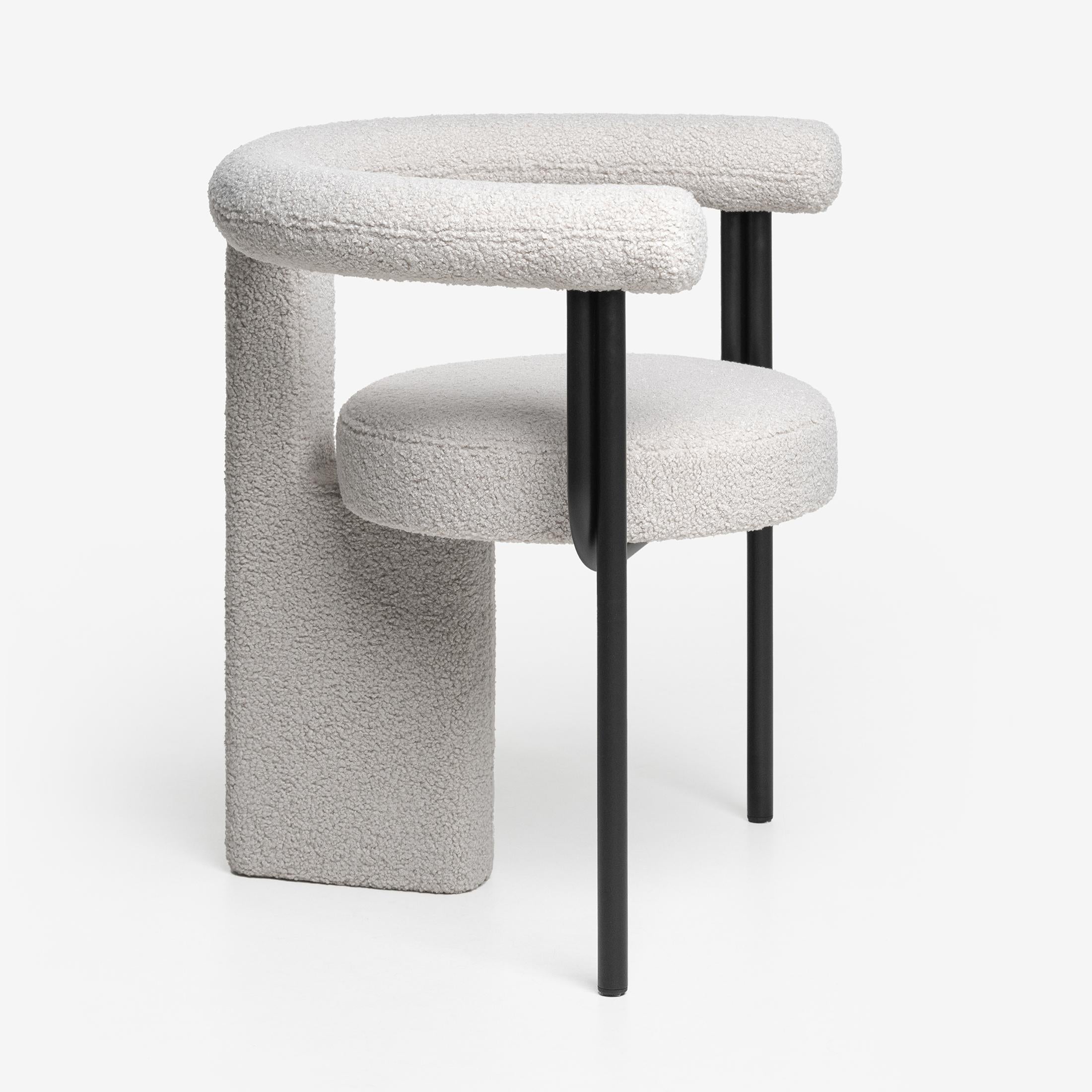 https://a.1stdibscdn.com/balance-chair-in-teddy-fabric-for-sale-picture-8/f_63402/f_383193521738165761674/1stdibs_woo_Balance_3_master.jpg