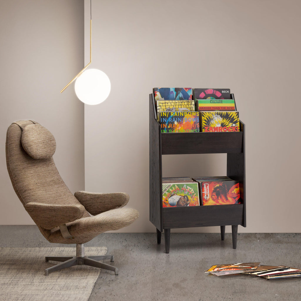 https://a.1stdibscdn.com/3-bay-luxe-record-stand-in-solid-ash-wood-for-sale-picture-6/f_27523/f_212919921604518347018/200803_Tieredstand_019REV_PropsRev_master.jpg