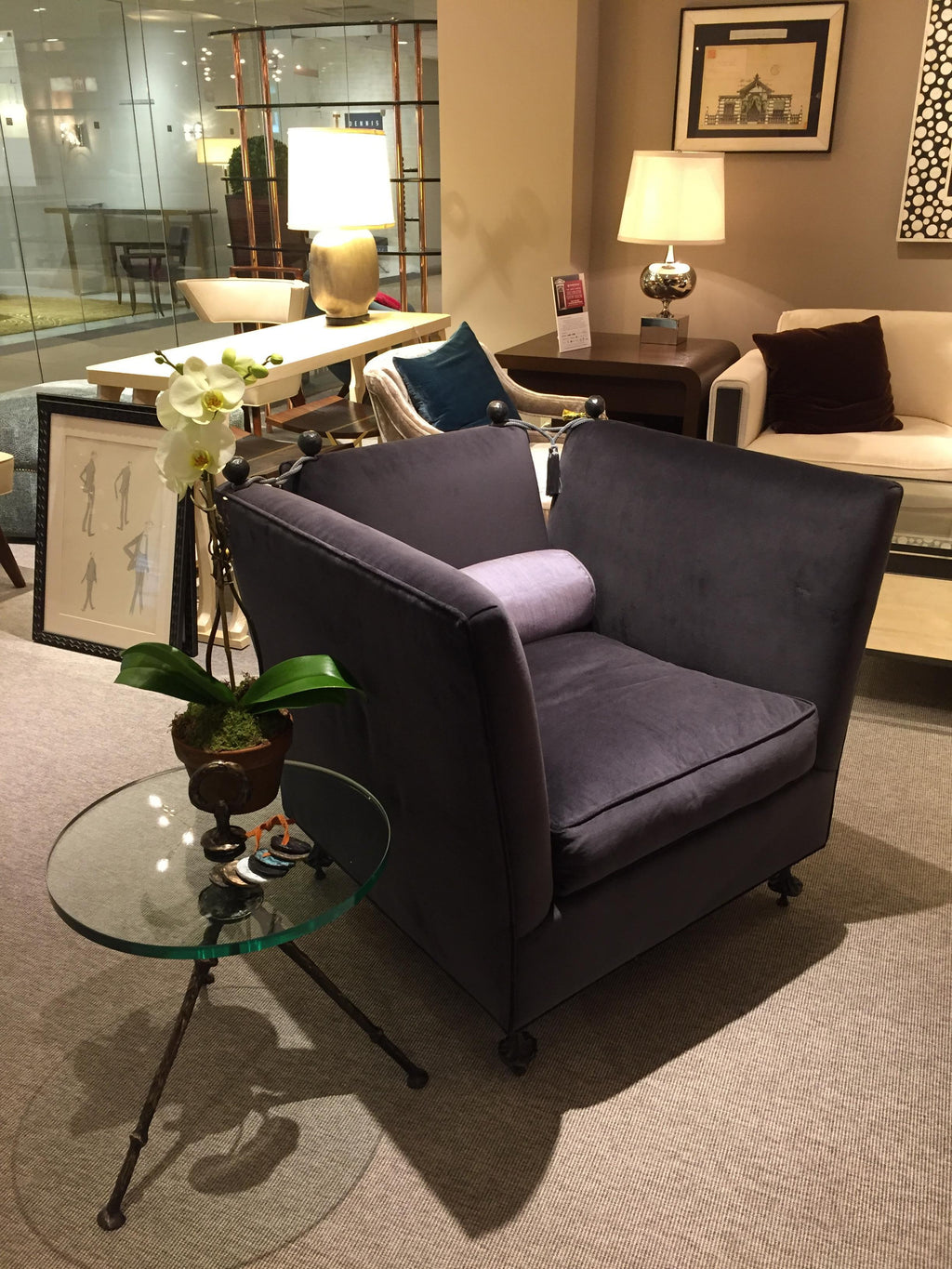 https://a.1stdibscdn.com/french-cords-and-tassels-armchair-with-hand-sculpted-legs-for-sale-picture-8/f_54442/f_24752982/2016_06_01_15_31_1627940301011_master.jpg