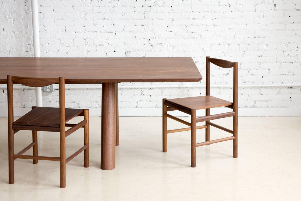 https://a.1stdibscdn.com/range-dining-chair-in-walnut-and-leather-by-fort-standard-for-sale-picture-5/archivesE/upload/f_36481/f_105194831524520092513/20170429_41_master.jpg