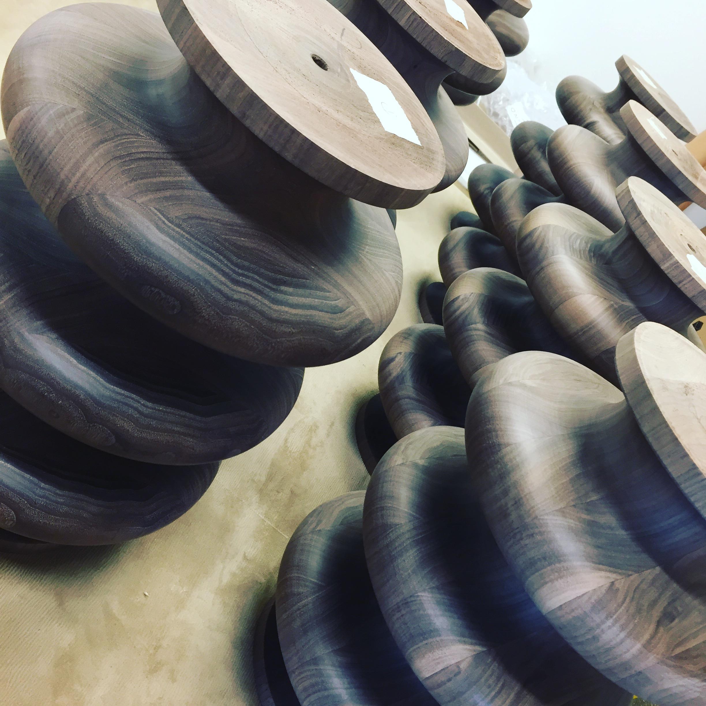 https://a.1stdibscdn.com/vertere-occasional-table-in-solid-oiled-american-black-walnut-hand-turned-for-sale-picture-3/f_27813/f_406669621721206712180/2017_11_02_12_13_22_1_master.jpg