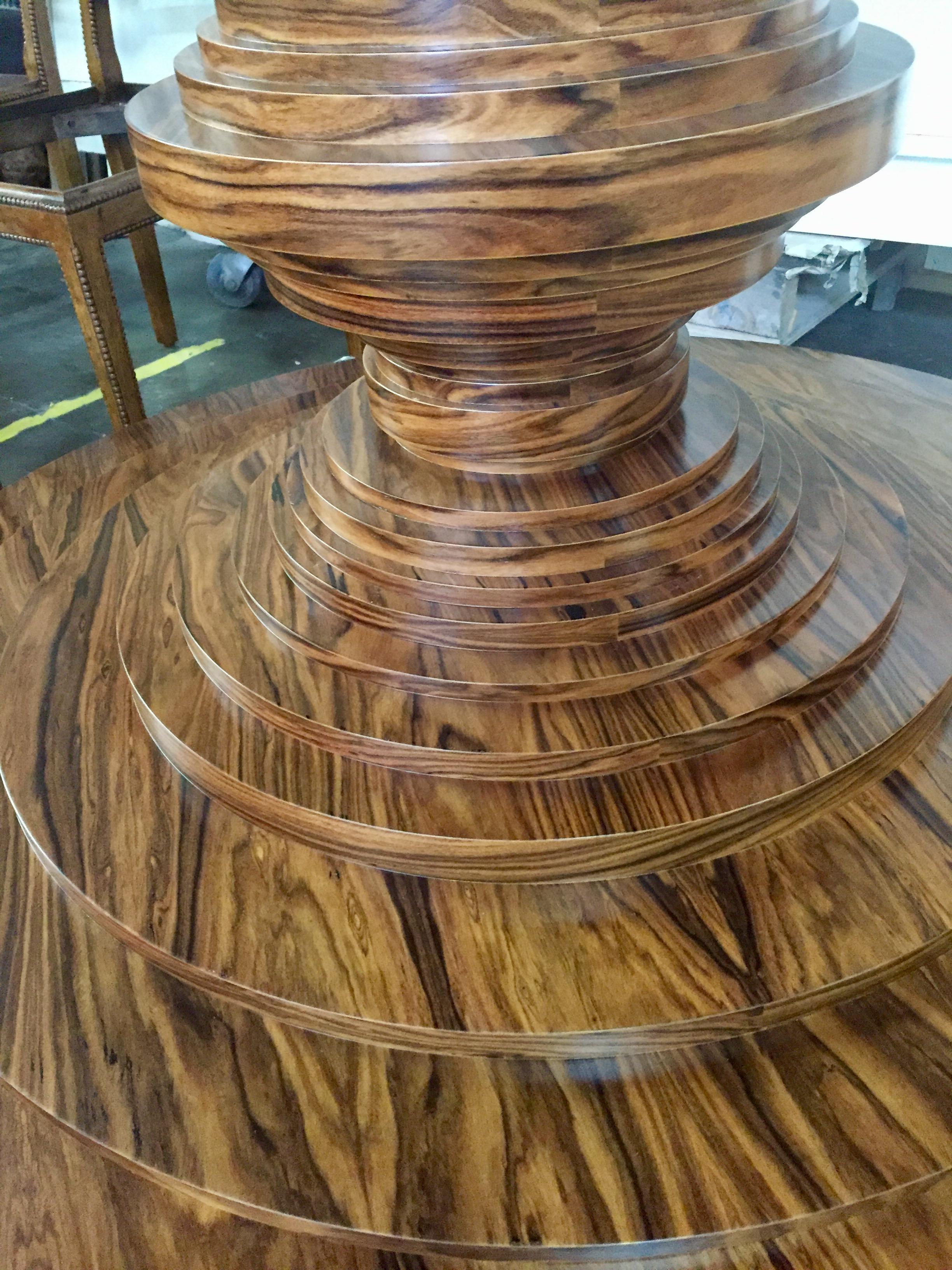 https://a.1stdibscdn.com/walnut-vega-dining-table-with-stacked-discs-for-sale-picture-5/f_54442/f_247509921627930646912/2017_11_14_14_16_19_1_master.jpg