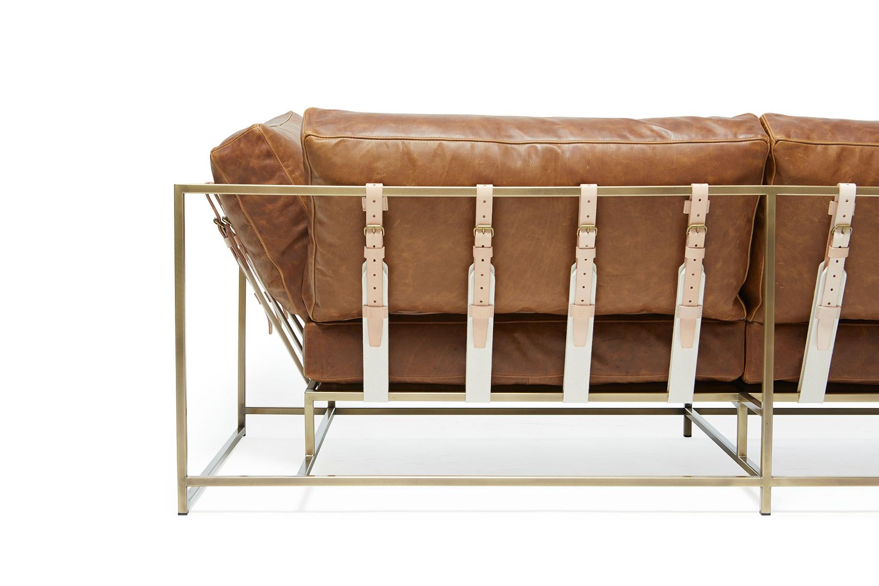 https://a.1stdibscdn.com/tan-leather-antique-brass-two-seat-sofa-for-sale-picture-5/f_24923/f_121461111537821624379/2018_09_17_Stephen_Kenn_10042_web_master.jpg