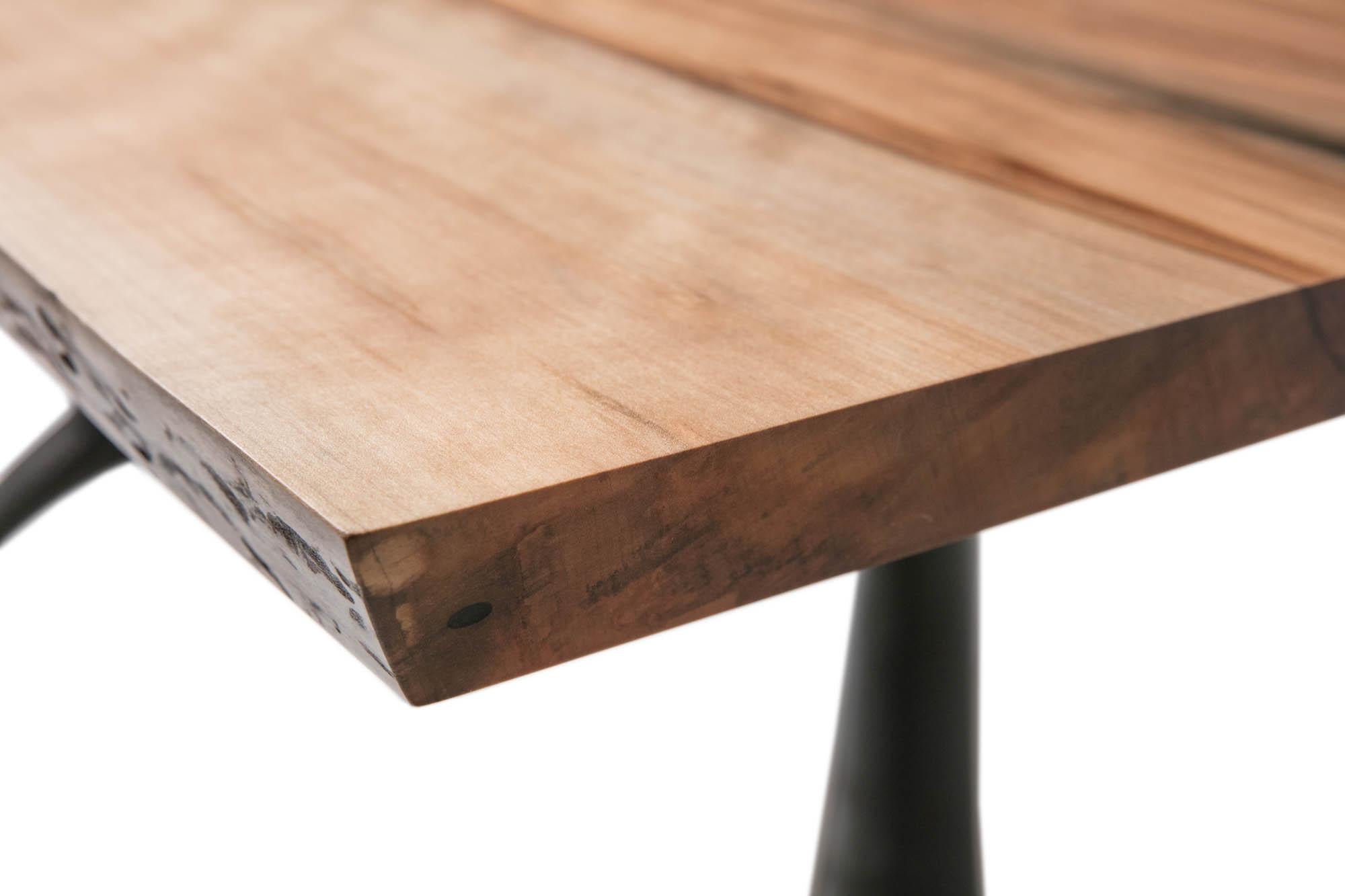 https://a.1stdibscdn.com/live-edge-dining-table-on-legacy-wishbone-base-for-sale-picture-8/f_43982/f_175175811578584292935/2018_21_5DS_0079_master.jpg