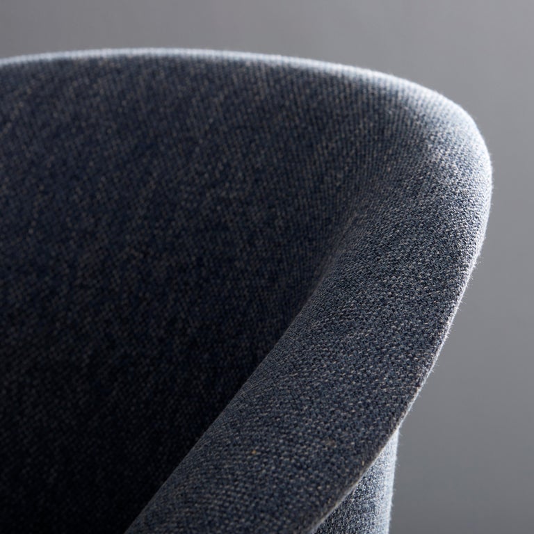 https://a.1stdibscdn.com/minimal-organic-chair-in-solid-wood-upholstered-seating-for-sale-picture-10/f_35593/f_169395711574178355570/2019_10_01_EC_0040_master.jpg?width=768