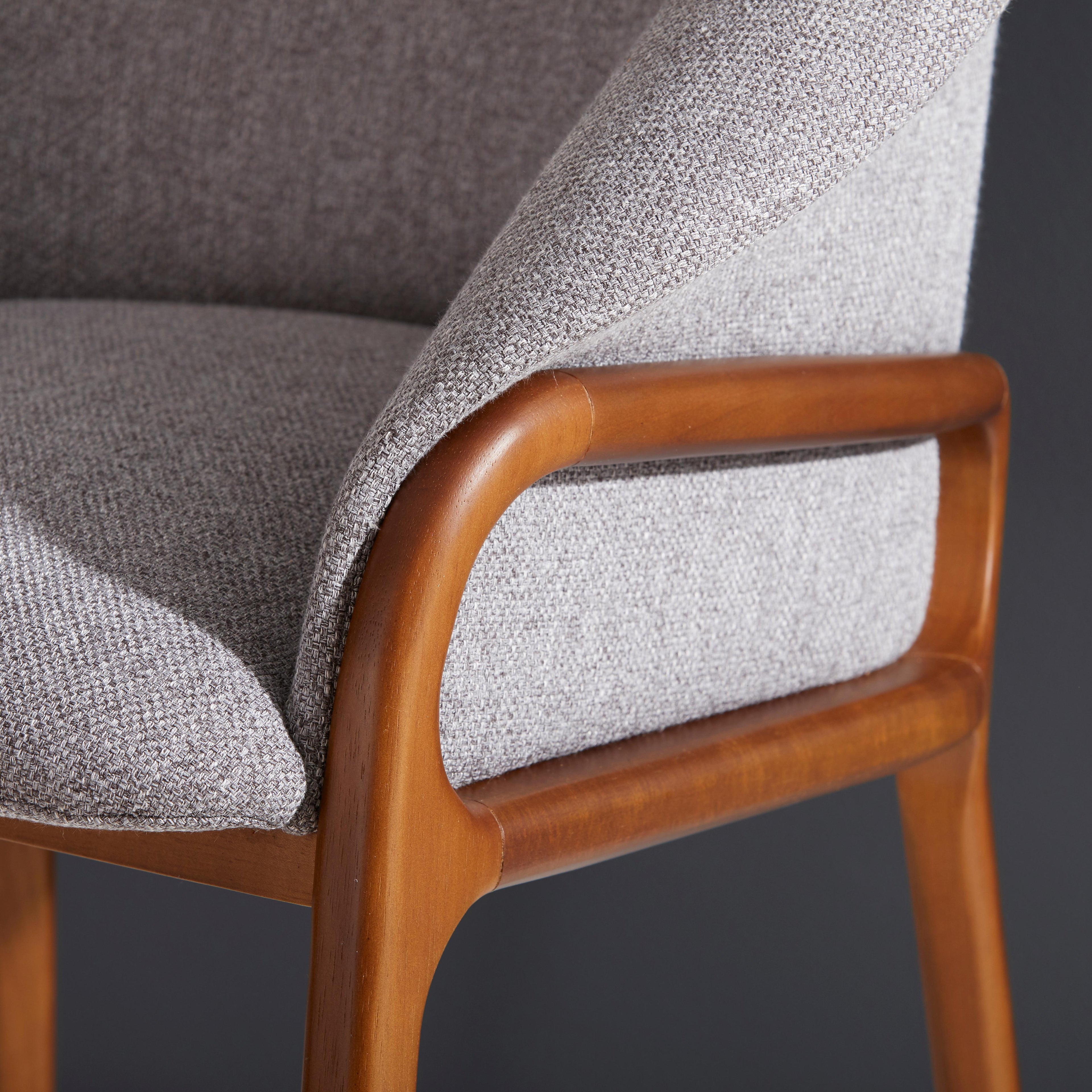 https://a.1stdibscdn.com/minimalist-organic-chair-in-solid-wood-upholstered-seating-for-sale-picture-7/f_35593/f_169741321574355439428/2019_10_01_EC_0099_master.jpg