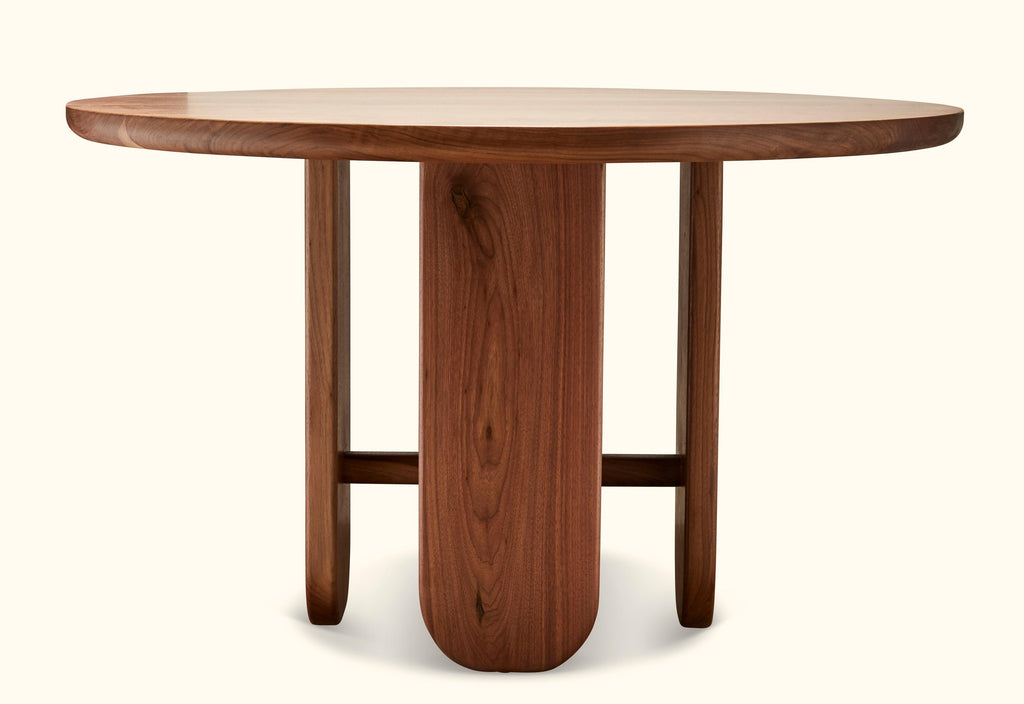 https://a.1stdibscdn.com/walnut-rainier-dining-table-by-brian-paquette-for-lawson-fenning-for-sale-picture-4/f_8060/f_324644021674867127493/2020_02_27_LAWSON_FENNING_0204_master.jpg