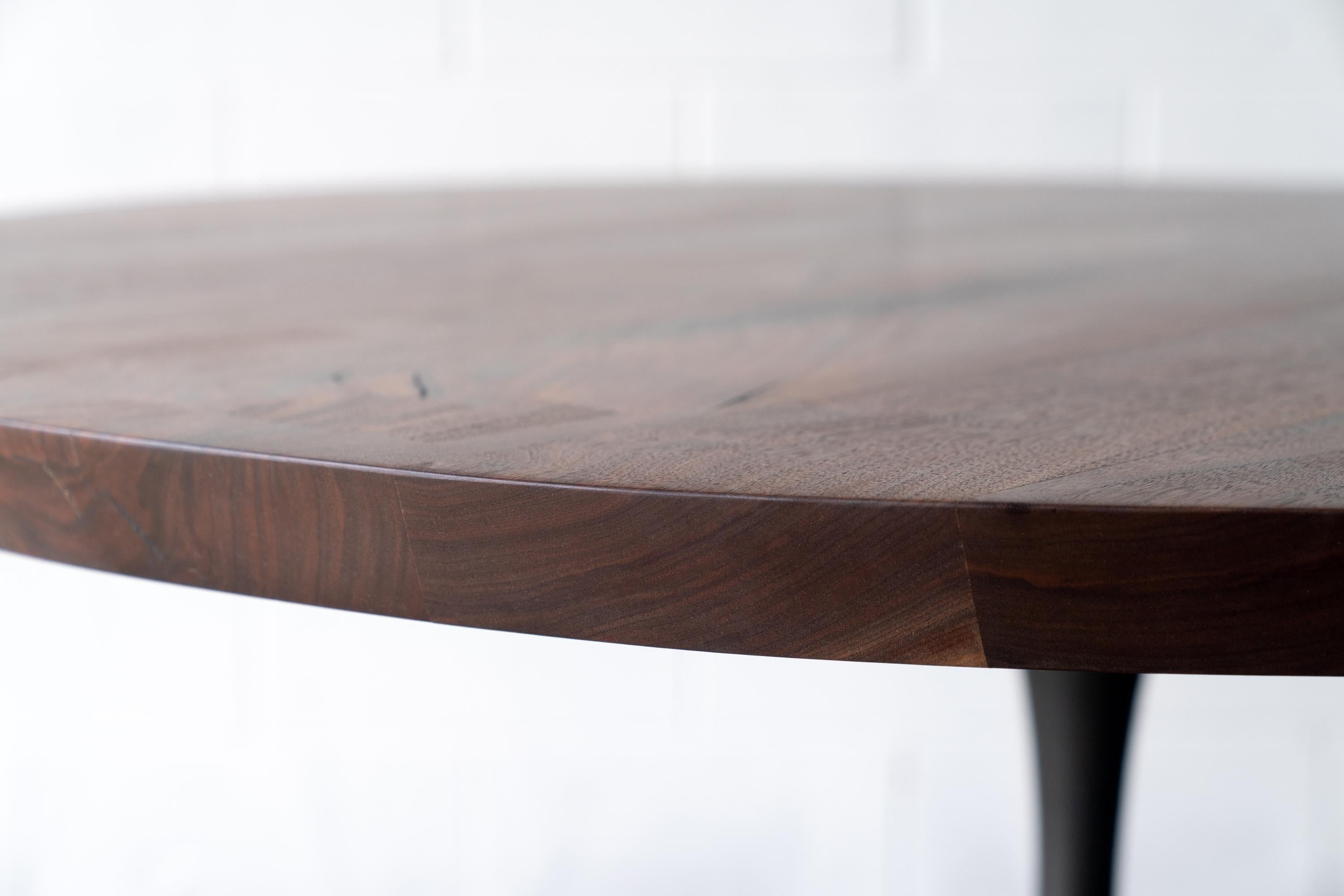 https://a.1stdibscdn.com/oval-pedestal-dining-table-solid-walnut-cast-iron-amicalola-base-alabama-sawyer-for-sale-picture-3/f_43982/f_286036821652207967924/2020_38_7R3_0180_3000px_master.jpg