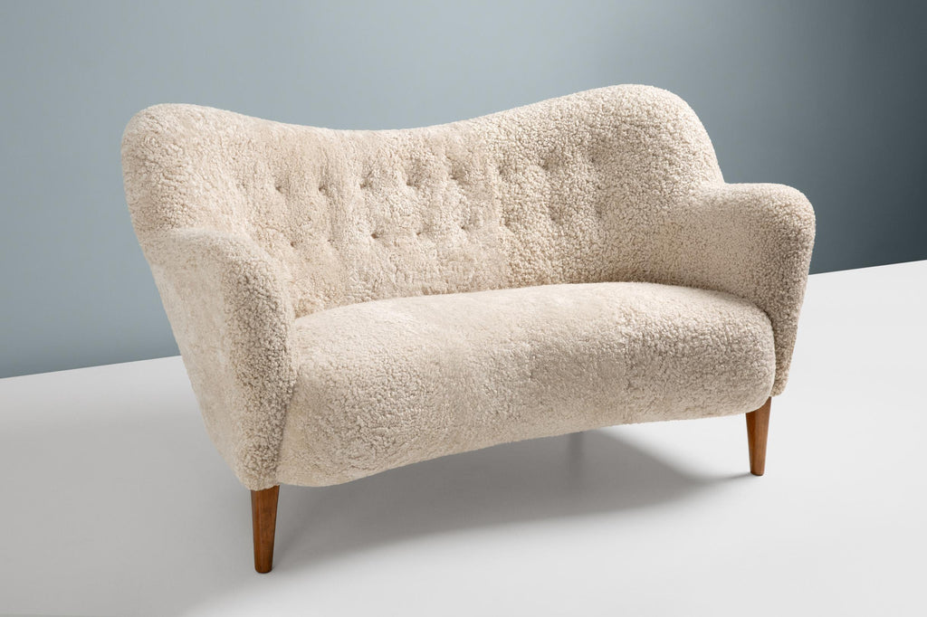 https://a.1stdibscdn.com/custom-made-sheepskin-love-seat-sofa-by-alfred-kristensen-for-sale-picture-6/f_67442/f_387294521710887007436/20211011_Dagmar_Batch_0640751_1_master.jpg
