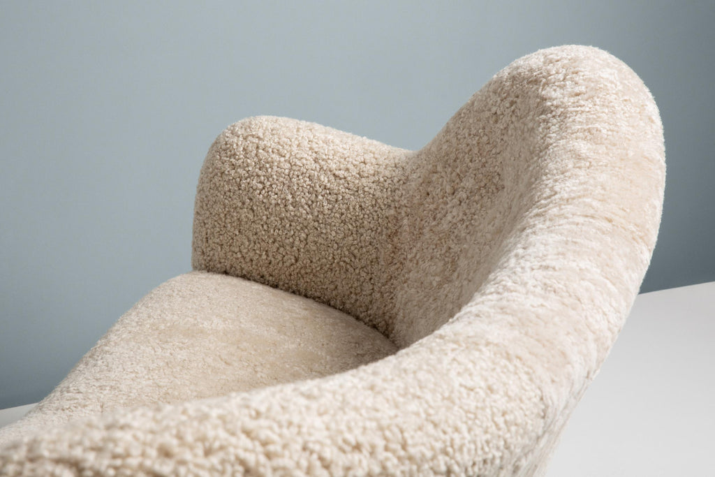 https://a.1stdibscdn.com/custom-made-sheepskin-love-seat-sofa-by-alfred-kristensen-for-sale-picture-8/f_67442/f_387294521710887008039/20211011_Dagmar_Batch_0640766_1_master.jpg