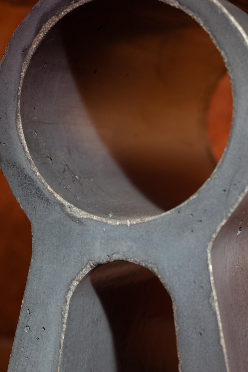 https://a.1stdibscdn.com/concrete-side-table-b-abecedario-collection-studio-irvine-for-formacemento-for-sale-picture-4/f_38941/f_278503821647617927844/20211012_MG_1175_master.jpg