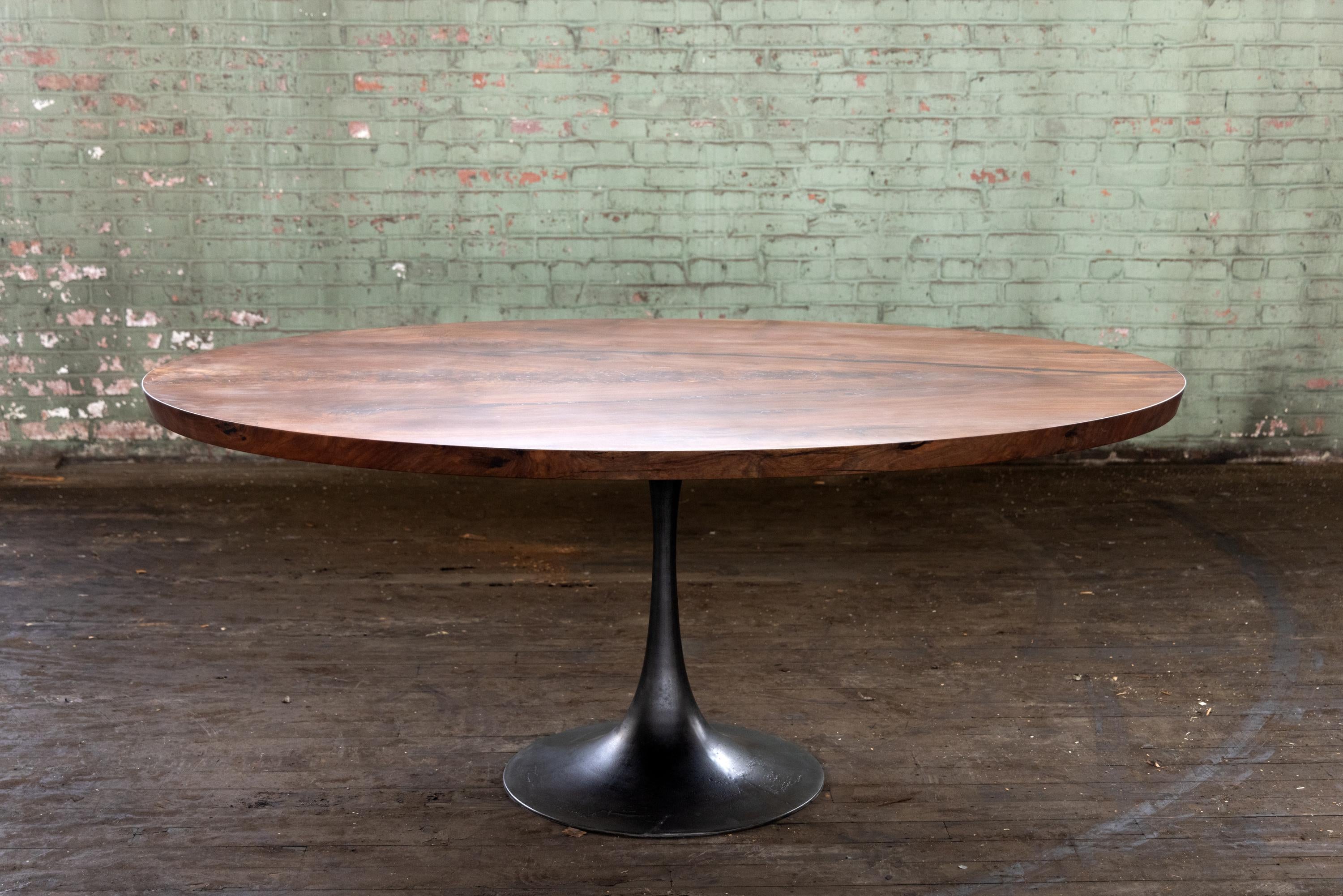 https://a.1stdibscdn.com/oval-pedestal-dining-table-solid-walnut-cast-iron-amicalola-base-alabama-sawyer-for-sale-picture-2/f_43982/f_286036821652208102311/2021_53_R5_0002_3000px_master.jpg