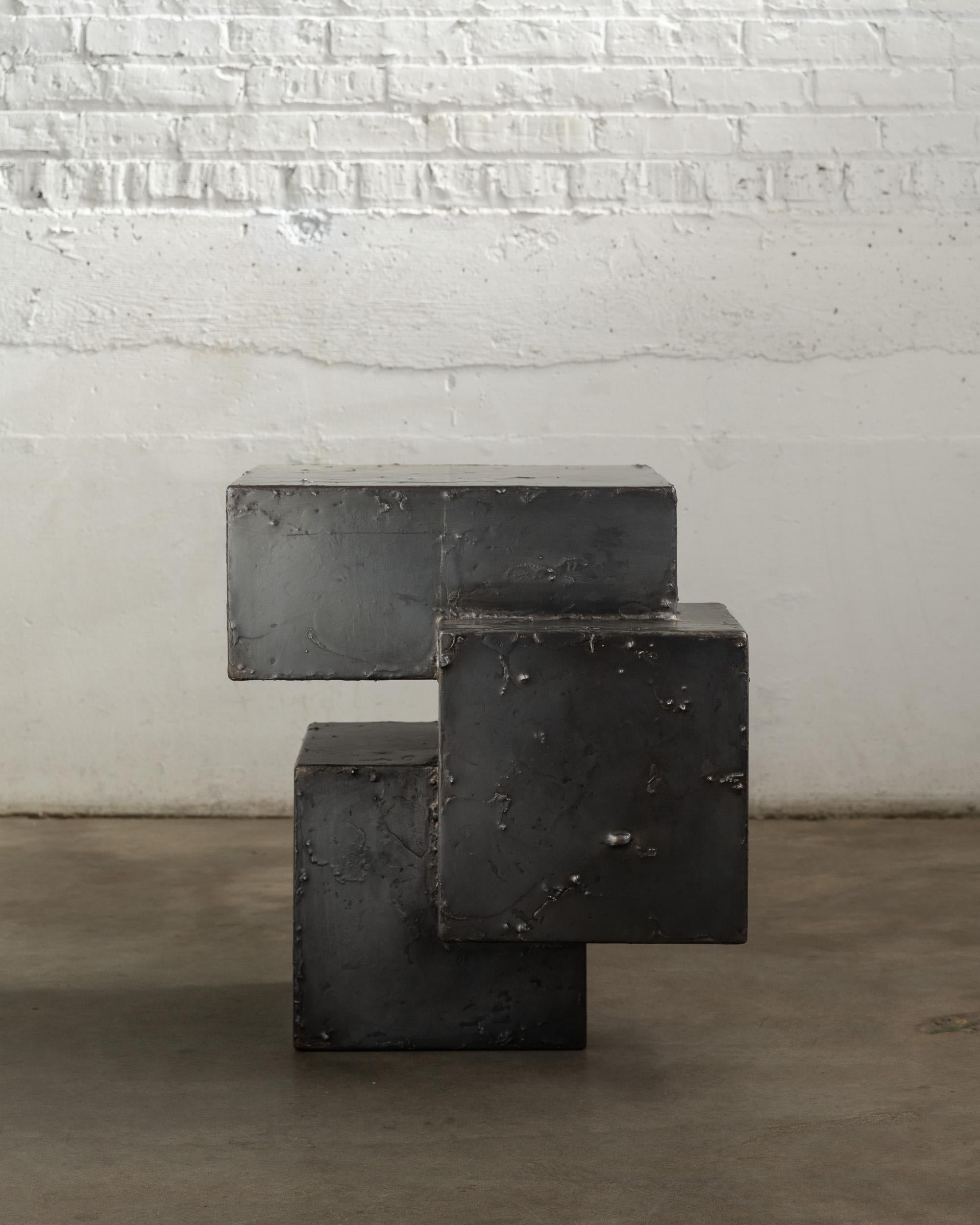 https://a.1stdibscdn.com/pewter-side-table-made-from-pewter-on-steel-for-sale-picture-5/f_26203/f_317230121670962871961/20220929_Gentner_0510_master.jpg
