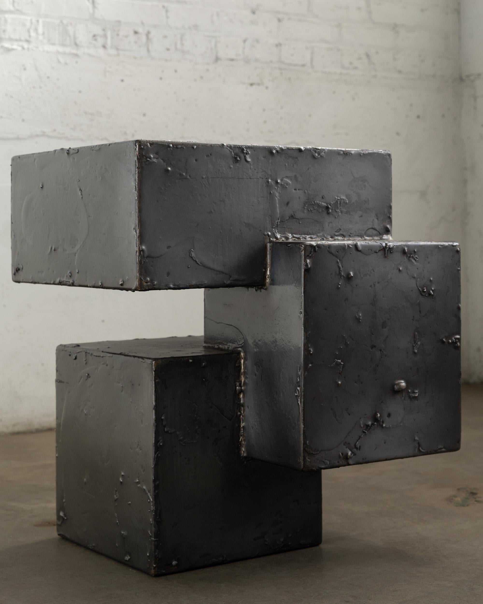 https://a.1stdibscdn.com/pewter-side-table-made-from-pewter-on-steel-for-sale-picture-6/f_26203/f_317230121670962873848/20220929_Gentner_0515_master.jpg